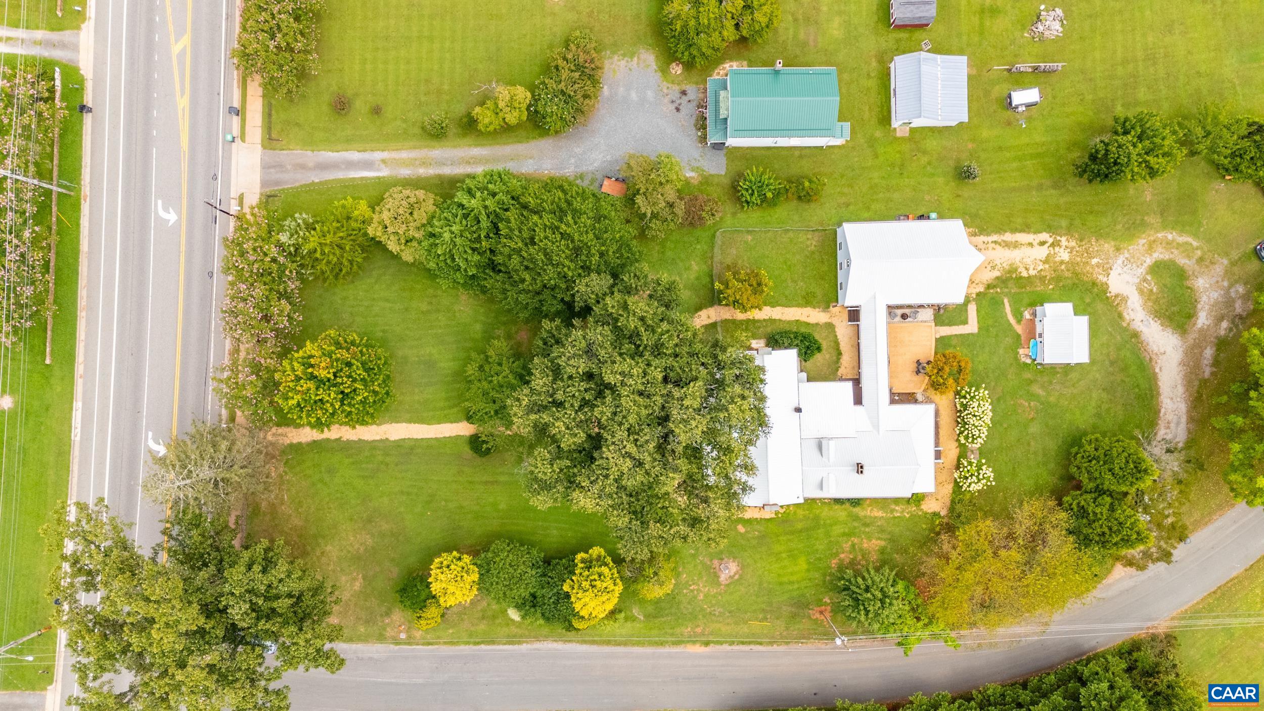 260 N MAIN ST, AMHERST, Virginia 24521, 3 Bedrooms Bedrooms, ,2 BathroomsBathrooms,Residential,260 N MAIN ST,676071 MLS # 676071