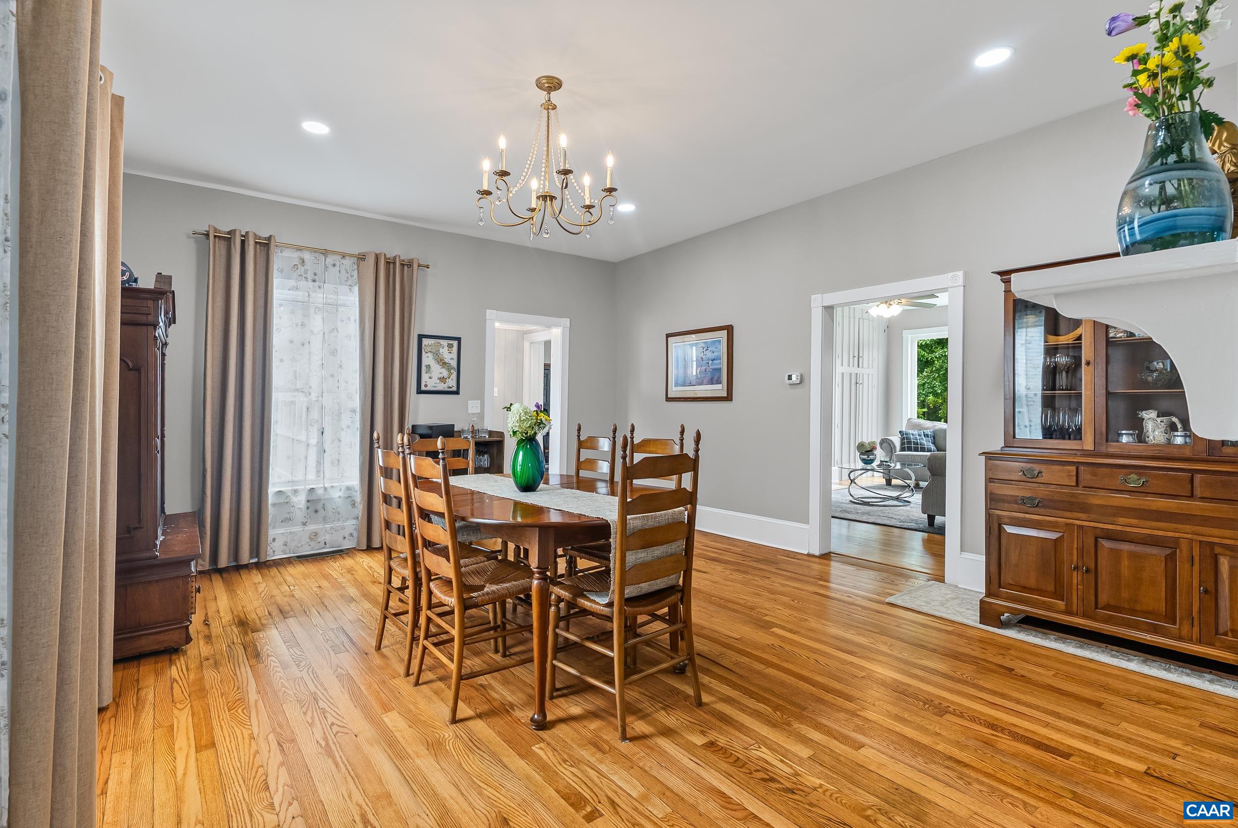 260 N MAIN ST, AMHERST, Virginia 24521, 3 Bedrooms Bedrooms, ,2 BathroomsBathrooms,Residential,260 N MAIN ST,676071 MLS # 676071