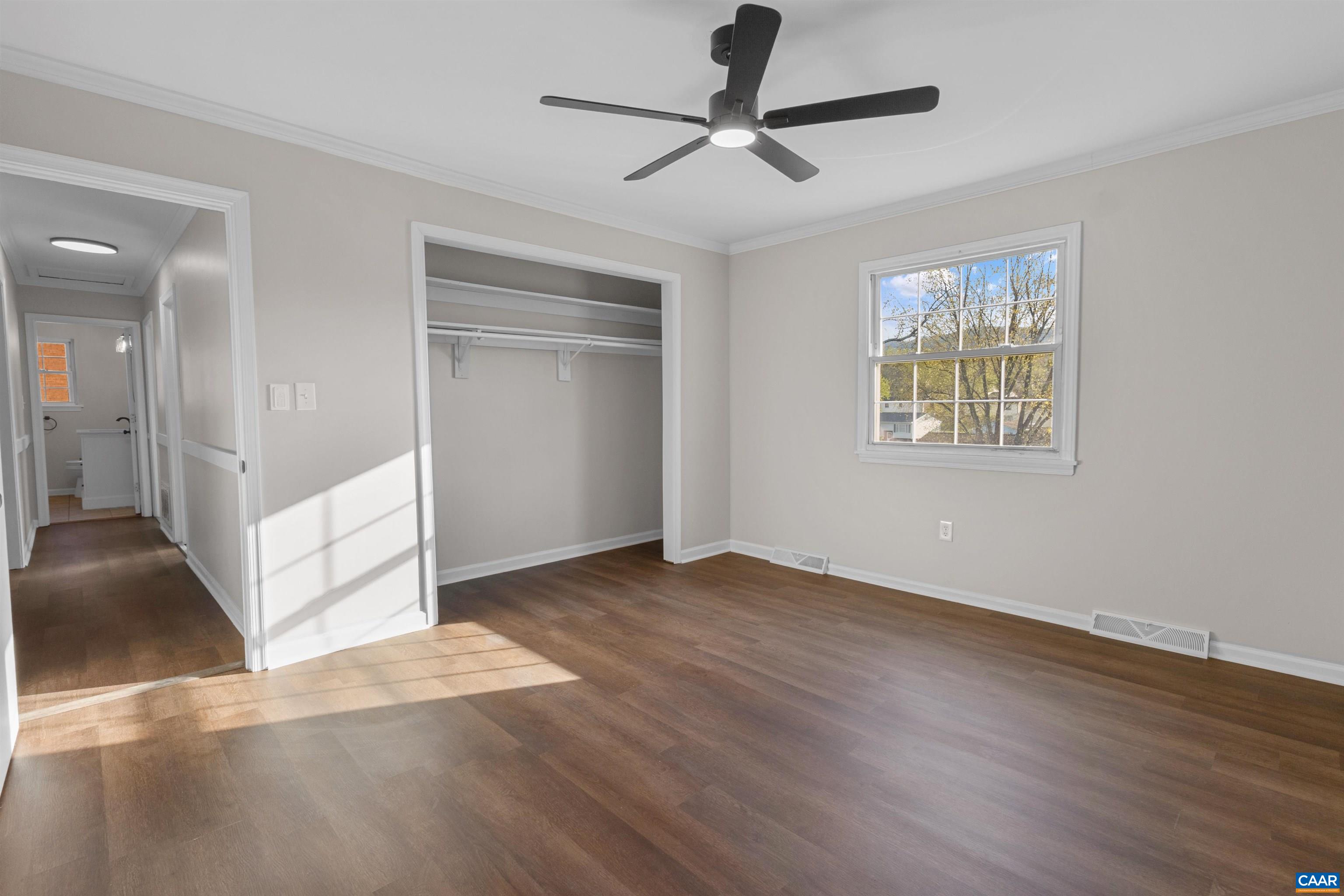 3053 WOODWAY DR, ROANOKE, Virginia 24104, 3 Bedrooms Bedrooms, ,1 BathroomBathrooms,Residential,3053 WOODWAY DR,676075 MLS # 676075