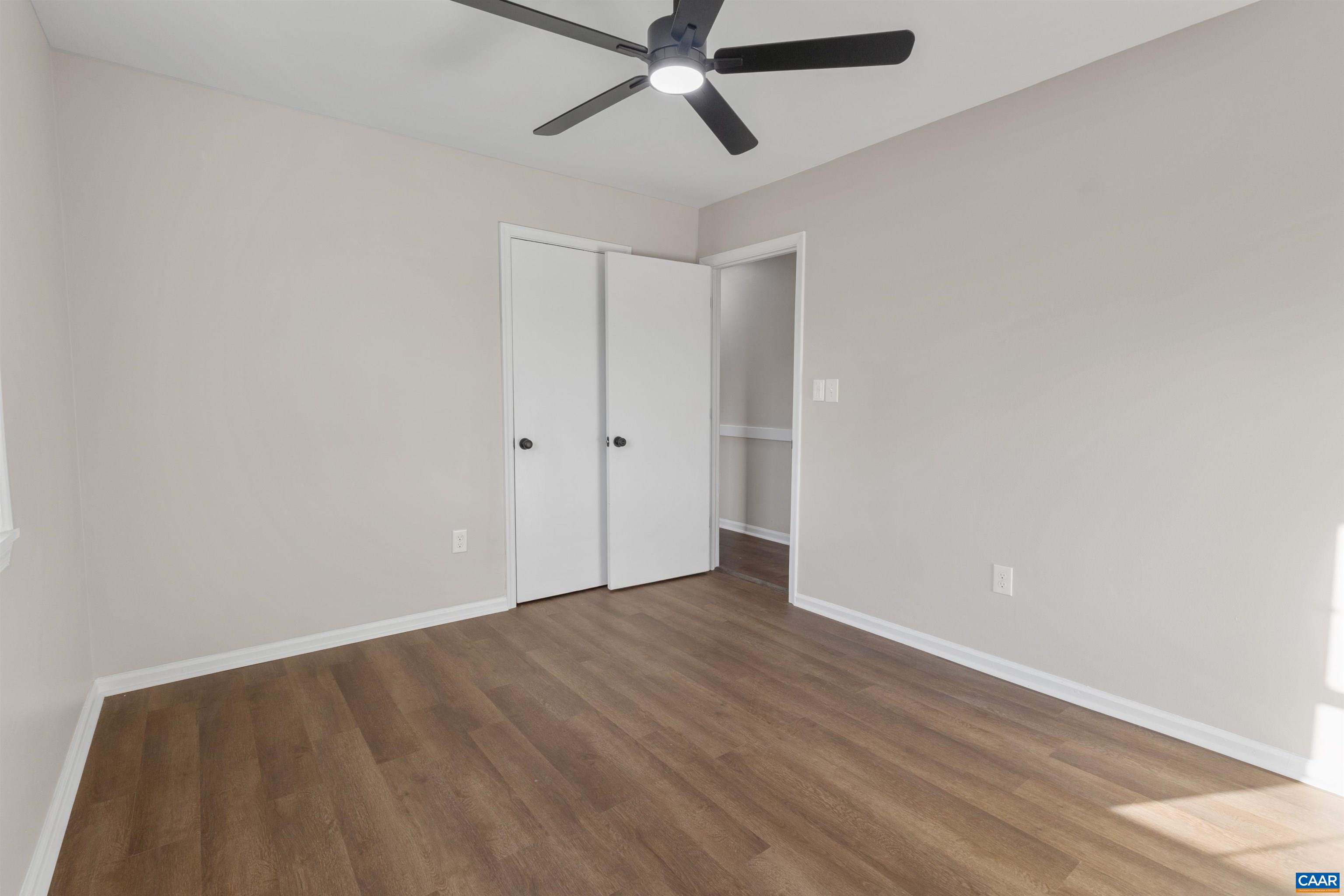 3053 WOODWAY DR, ROANOKE, Virginia 24104, 3 Bedrooms Bedrooms, ,1 BathroomBathrooms,Residential,3053 WOODWAY DR,676075 MLS # 676075