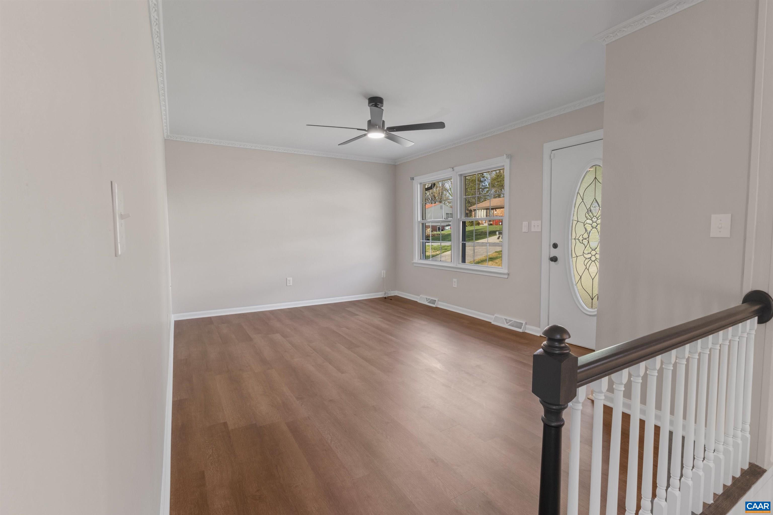 3053 WOODWAY DR, ROANOKE, Virginia 24104, 3 Bedrooms Bedrooms, ,1 BathroomBathrooms,Residential,3053 WOODWAY DR,676075 MLS # 676075