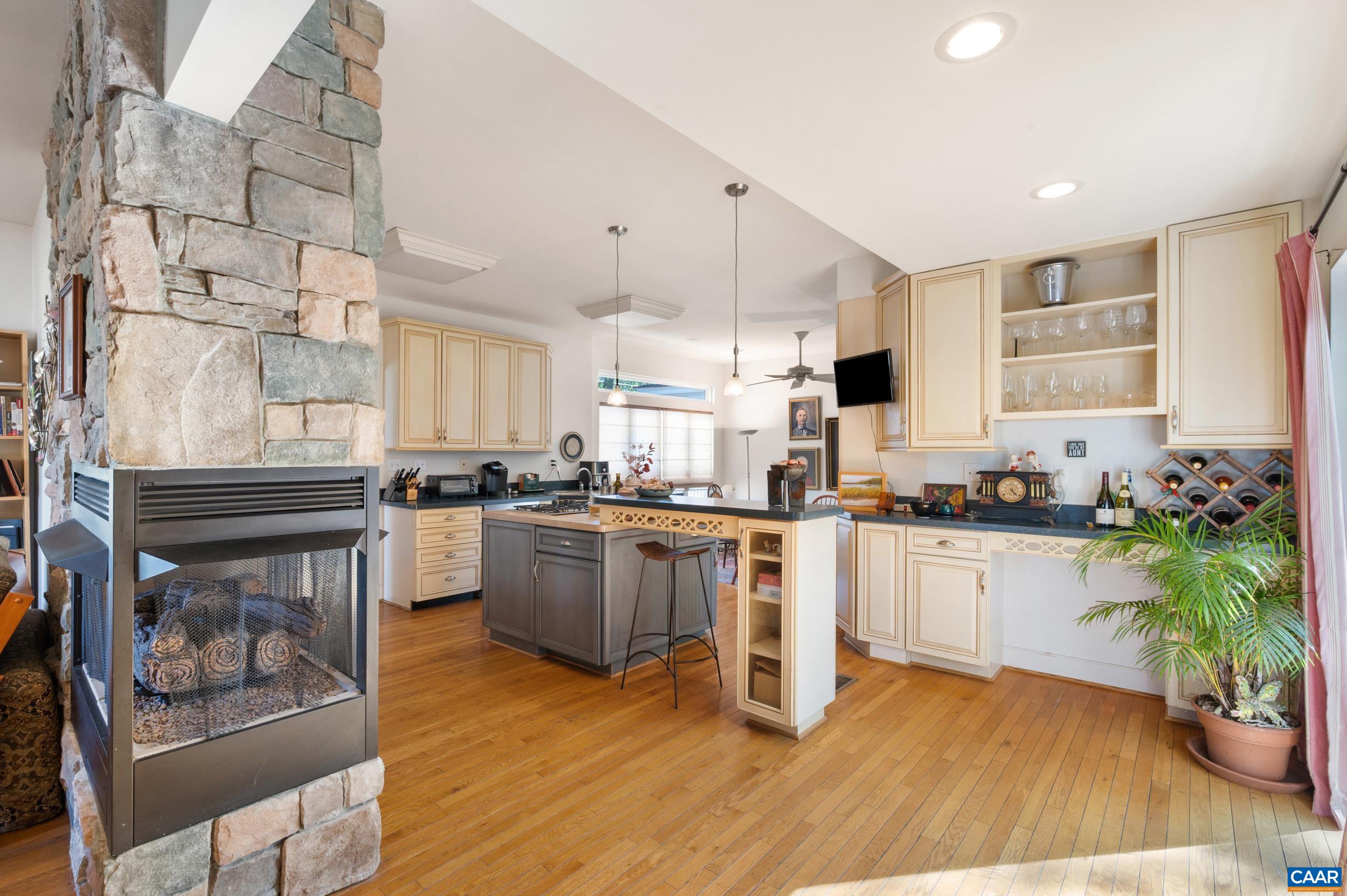 700 GRAVES ST, CHARLOTTESVILLE, Virginia 22902, 3 Bedrooms Bedrooms, ,2 BathroomsBathrooms,Residential,700 GRAVES ST,676078 MLS # 676078