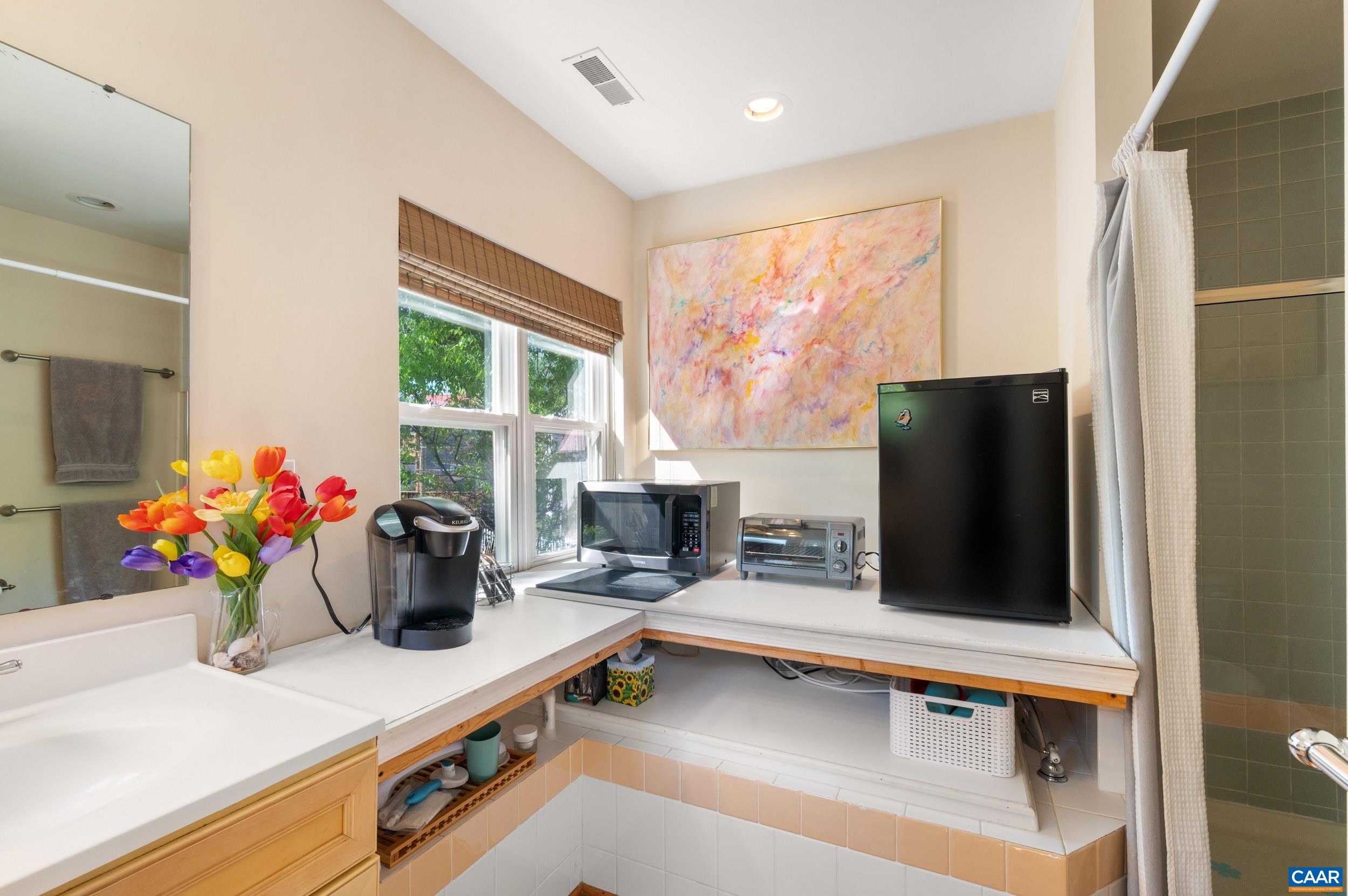 700 GRAVES ST, CHARLOTTESVILLE, Virginia 22902, 3 Bedrooms Bedrooms, ,2 BathroomsBathrooms,Residential,700 GRAVES ST,676078 MLS # 676078