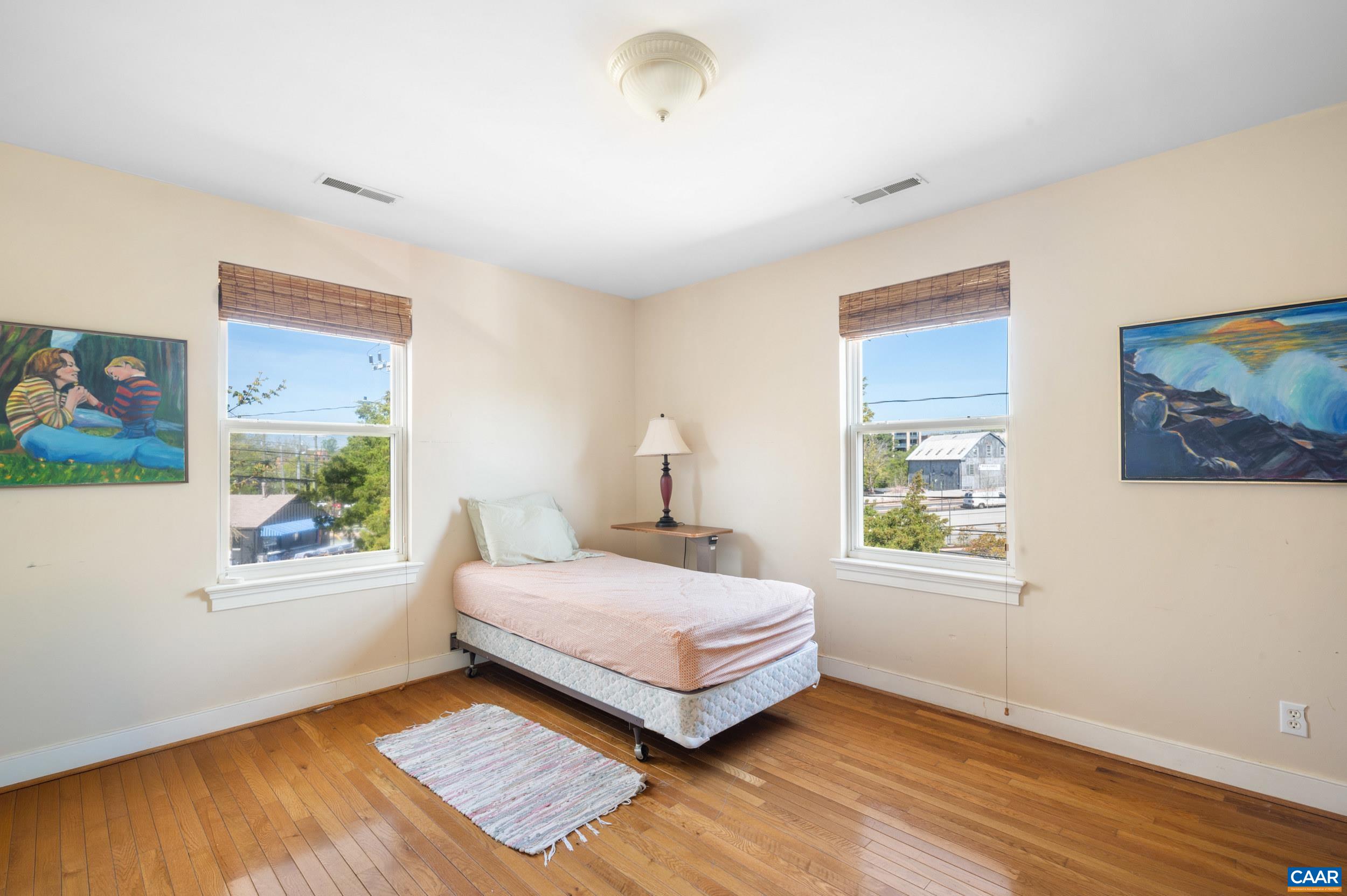 700 GRAVES ST, CHARLOTTESVILLE, Virginia 22902, 3 Bedrooms Bedrooms, ,2 BathroomsBathrooms,Residential,700 GRAVES ST,676078 MLS # 676078