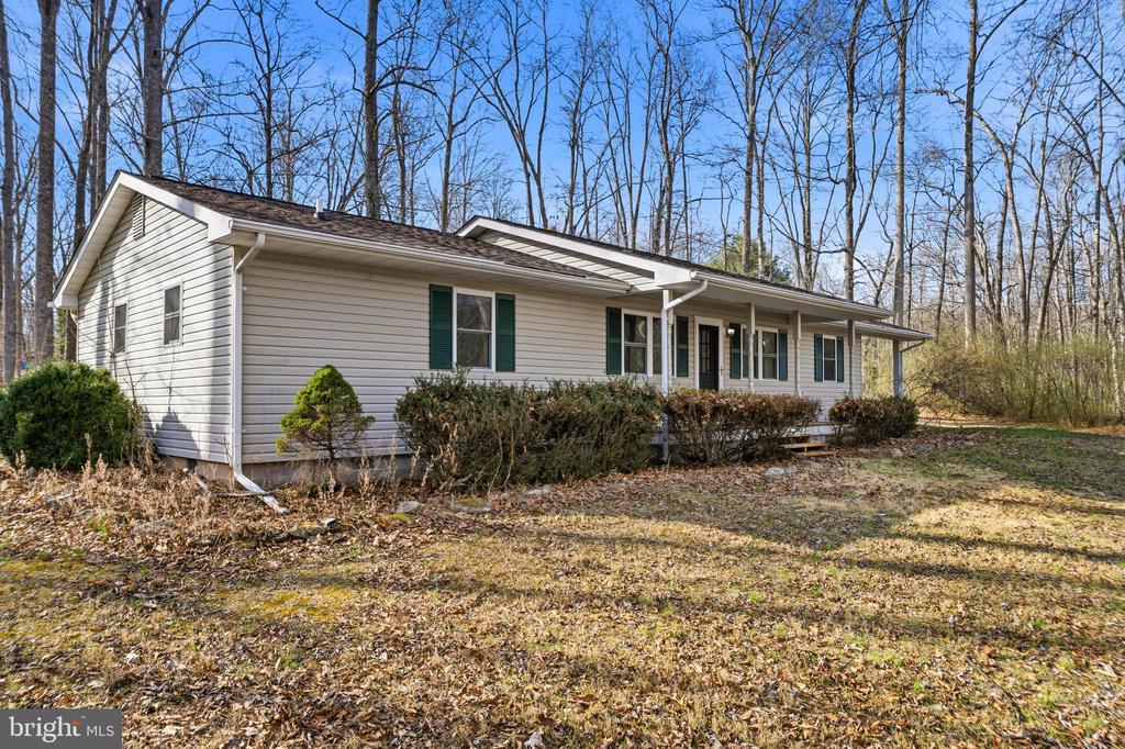1330 JASON LN, AMISSVILLE, Virginia 20106, 3 Bedrooms Bedrooms, ,2 BathroomsBathrooms,Residential,1330 JASON LN,VACU2012990 MLS # VACU2012990