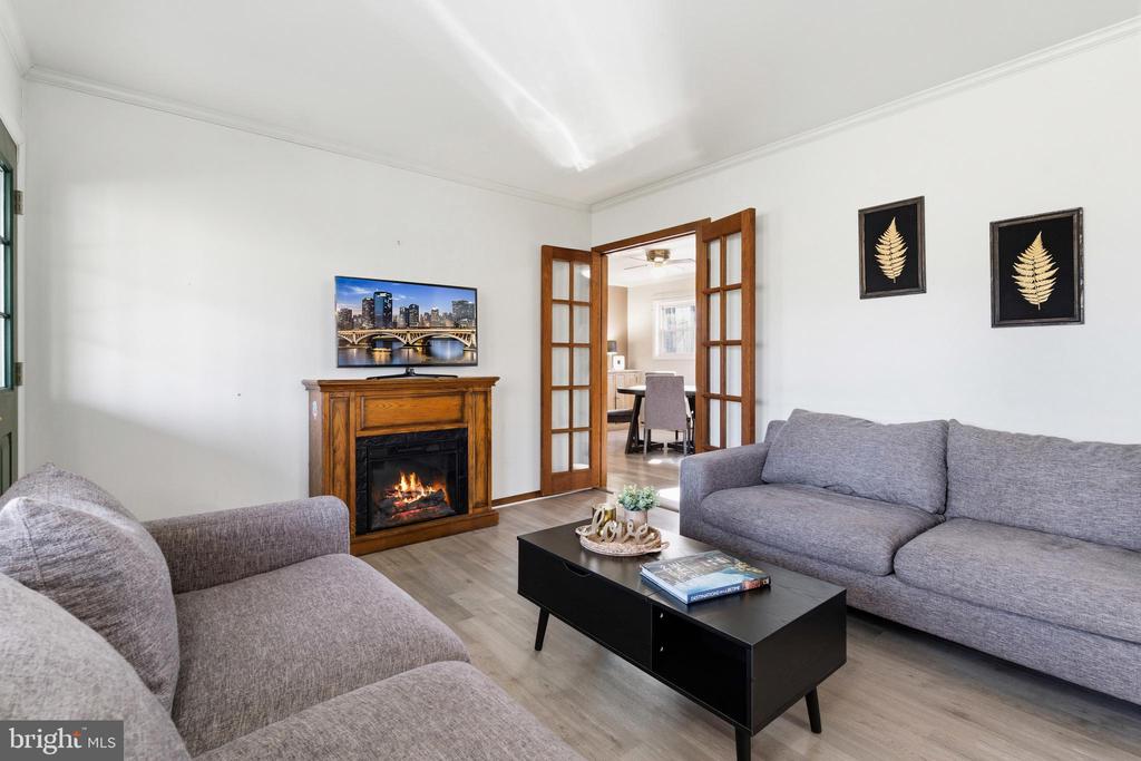 1330 JASON LN, AMISSVILLE, Virginia 20106, 3 Bedrooms Bedrooms, ,2 BathroomsBathrooms,Residential,1330 JASON LN,VACU2012990 MLS # VACU2012990