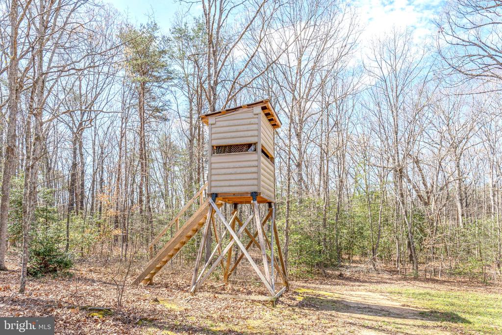 1185 BELLE MEADE RD, BUMPASS, Virginia 23024, 4 Bedrooms Bedrooms, ,3 BathroomsBathrooms,Residential,1185 BELLE MEADE RD,VALA2009710 MLS # VALA2009710