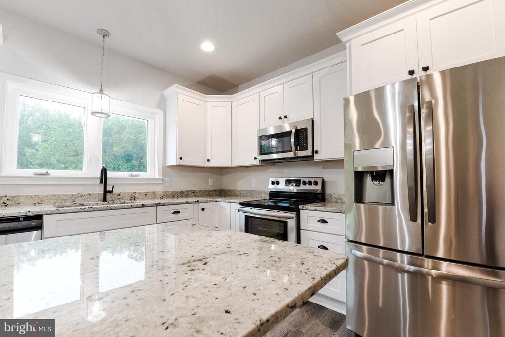 10625 PLANK RD, SPOTSYLVANIA, Virginia 22553, 5 Bedrooms Bedrooms, ,3 BathroomsBathrooms,Residential,10625 PLANK RD,VASP2041144 MLS # VASP2041144