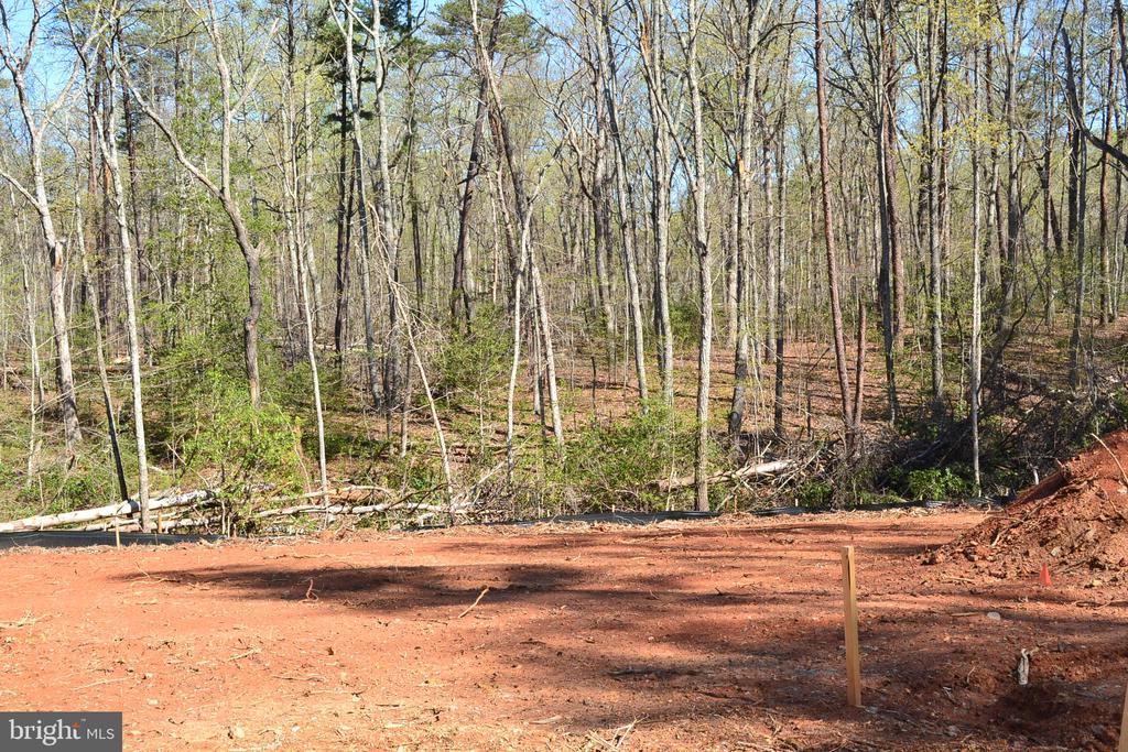 10625 PLANK RD, SPOTSYLVANIA, Virginia 22553, 5 Bedrooms Bedrooms, ,3 BathroomsBathrooms,Residential,10625 PLANK RD,VASP2041144 MLS # VASP2041144