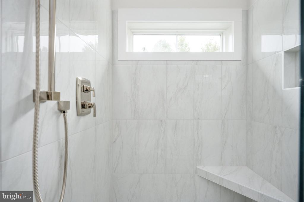 8558 HIGHCLERE LN, SPOTSYLVANIA, Virginia 22553, 4 Bedrooms Bedrooms, ,5 BathroomsBathrooms,Residential,8558 HIGHCLERE LN,VASP2040784 MLS # VASP2040784