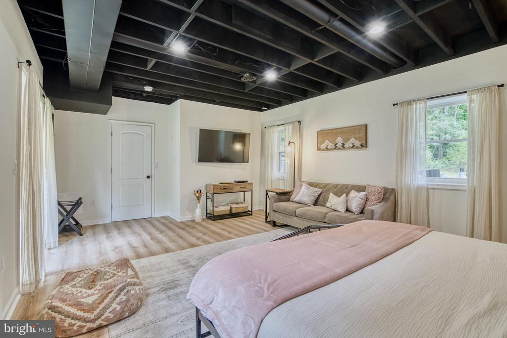 14422 CRAWLEYS DAM RD, GOLDVEIN, Virginia, 5 Bedrooms Bedrooms, ,3 BathroomsBathrooms,Residential,14422 CRAWLEYS DAM RD,VAFQ2021358 MLS # VAFQ2021358