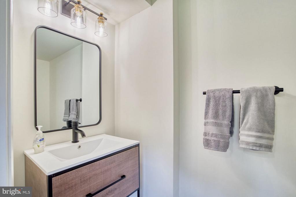 14422 CRAWLEYS DAM RD, GOLDVEIN, Virginia, 5 Bedrooms Bedrooms, ,3 BathroomsBathrooms,Residential,14422 CRAWLEYS DAM RD,VAFQ2021358 MLS # VAFQ2021358