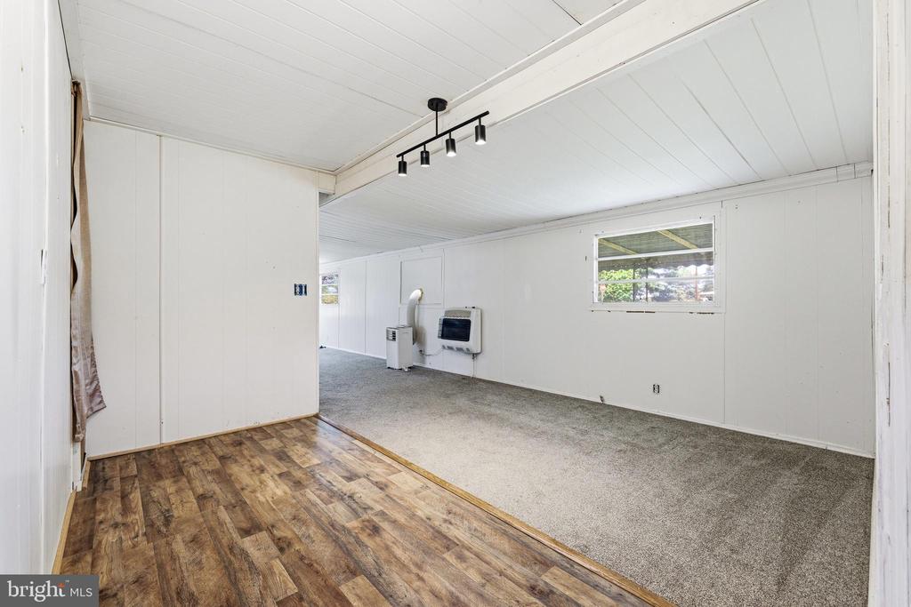 411 FOURTH ST, LURAY, Virginia 22835, 3 Bedrooms Bedrooms, ,1 BathroomBathrooms,Residential,411 FOURTH ST,VAPA2006332 MLS # VAPA2006332