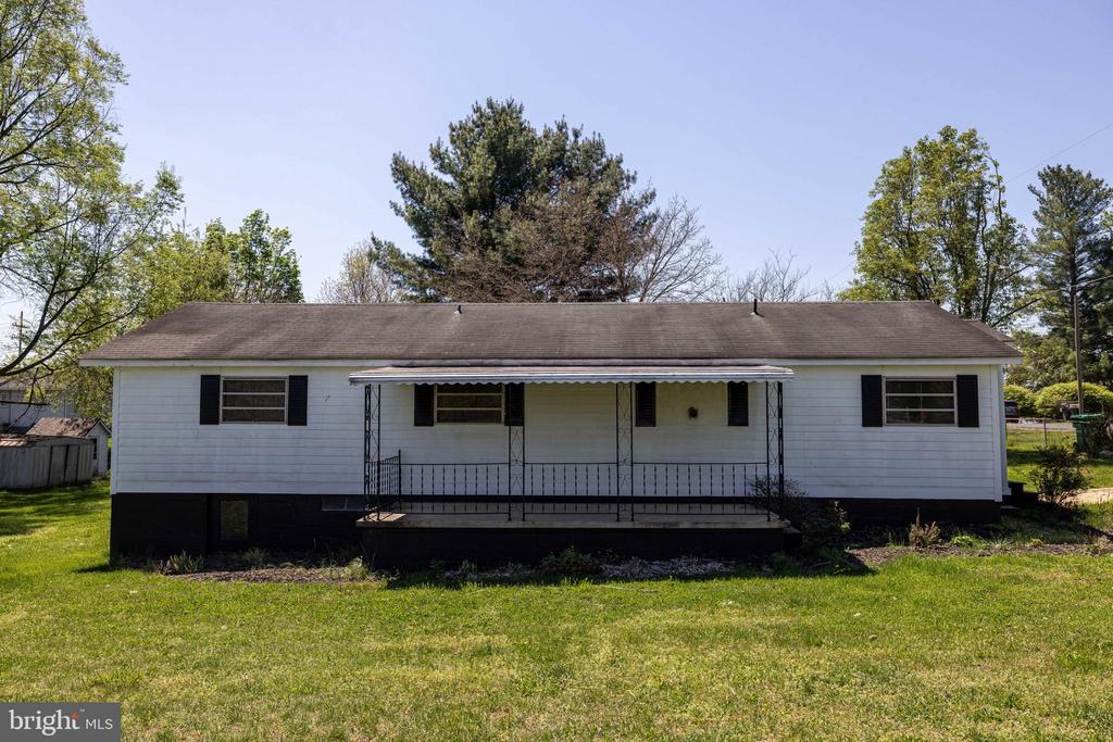 411 FOURTH ST, LURAY, Virginia 22835, 3 Bedrooms Bedrooms, ,1 BathroomBathrooms,Residential,411 FOURTH ST,VAPA2006332 MLS # VAPA2006332