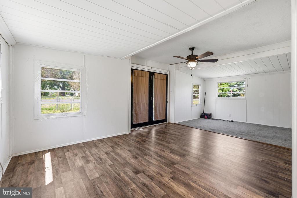 411 FOURTH ST, LURAY, Virginia 22835, 3 Bedrooms Bedrooms, ,1 BathroomBathrooms,Residential,411 FOURTH ST,VAPA2006332 MLS # VAPA2006332