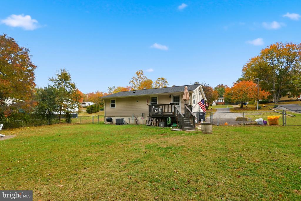 11006 DOE CIR, FREDERICKSBURG, Virginia 22407, 2 Bedrooms Bedrooms, ,1 BathroomBathrooms,Residential,11006 DOE CIR,VASP2041170 MLS # VASP2041170