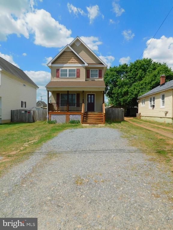 142 MANSFIELD ST, FREDERICKSBURG, Virginia 22408, 3 Bedrooms Bedrooms, ,3 BathroomsBathrooms,Residential,142 MANSFIELD ST,VASP2041036 MLS # VASP2041036