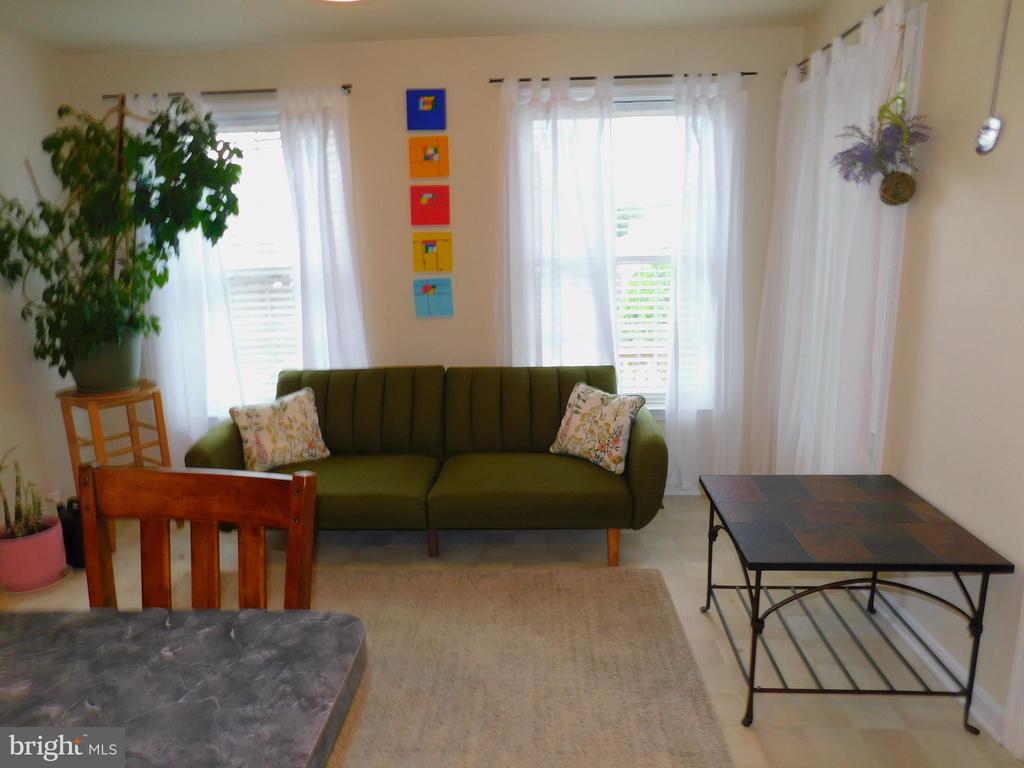 142 MANSFIELD ST, FREDERICKSBURG, Virginia 22408, 3 Bedrooms Bedrooms, ,3 BathroomsBathrooms,Residential,142 MANSFIELD ST,VASP2041036 MLS # VASP2041036