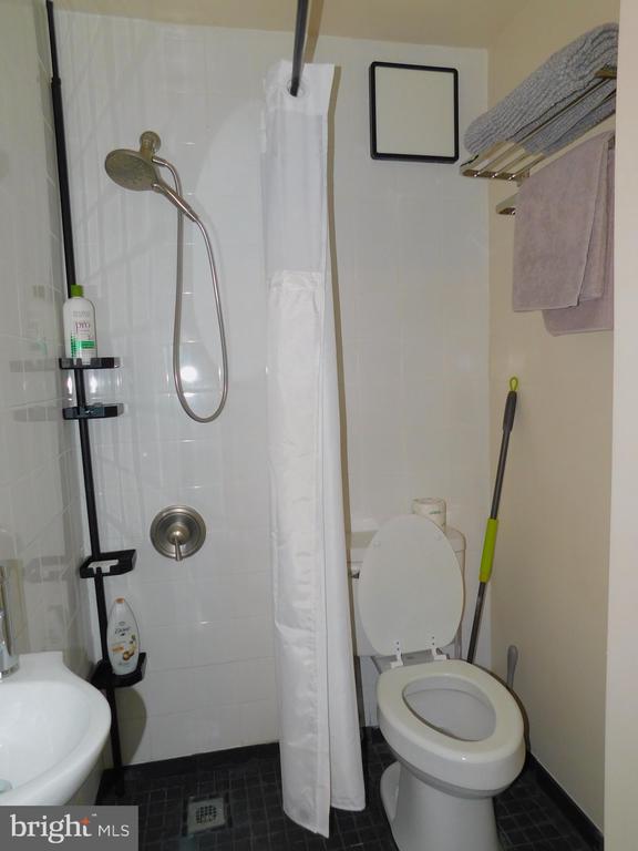 142 MANSFIELD ST, FREDERICKSBURG, Virginia 22408, 3 Bedrooms Bedrooms, ,3 BathroomsBathrooms,Residential,142 MANSFIELD ST,VASP2041036 MLS # VASP2041036