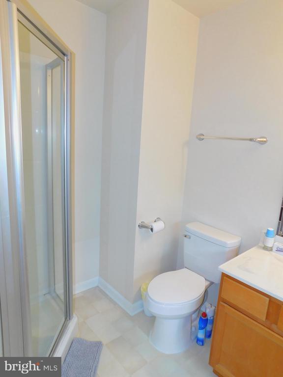 142 MANSFIELD ST, FREDERICKSBURG, Virginia 22408, 3 Bedrooms Bedrooms, ,3 BathroomsBathrooms,Residential,142 MANSFIELD ST,VASP2041036 MLS # VASP2041036