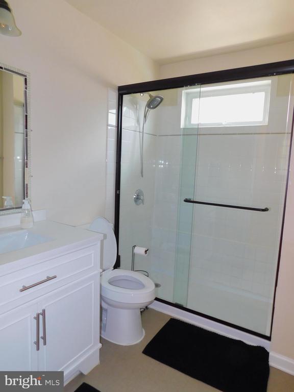 142 MANSFIELD ST, FREDERICKSBURG, Virginia 22408, 3 Bedrooms Bedrooms, ,3 BathroomsBathrooms,Residential,142 MANSFIELD ST,VASP2041036 MLS # VASP2041036