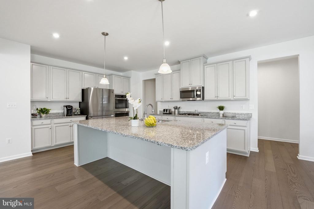 11003 WATERSTONE PL, SPOTSYLVANIA, Virginia 22551, 5 Bedrooms Bedrooms, ,5 BathroomsBathrooms,Residential,11003 WATERSTONE PL,VASP2041172 MLS # VASP2041172