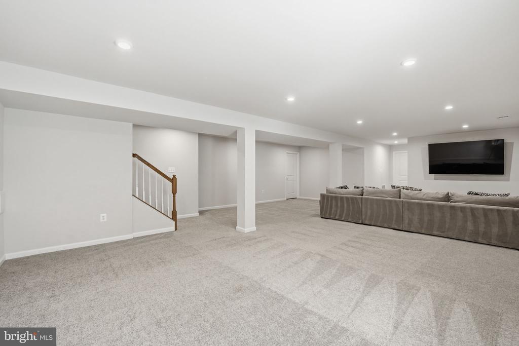 11003 WATERSTONE PL, SPOTSYLVANIA, Virginia 22551, 5 Bedrooms Bedrooms, ,5 BathroomsBathrooms,Residential,11003 WATERSTONE PL,VASP2041172 MLS # VASP2041172