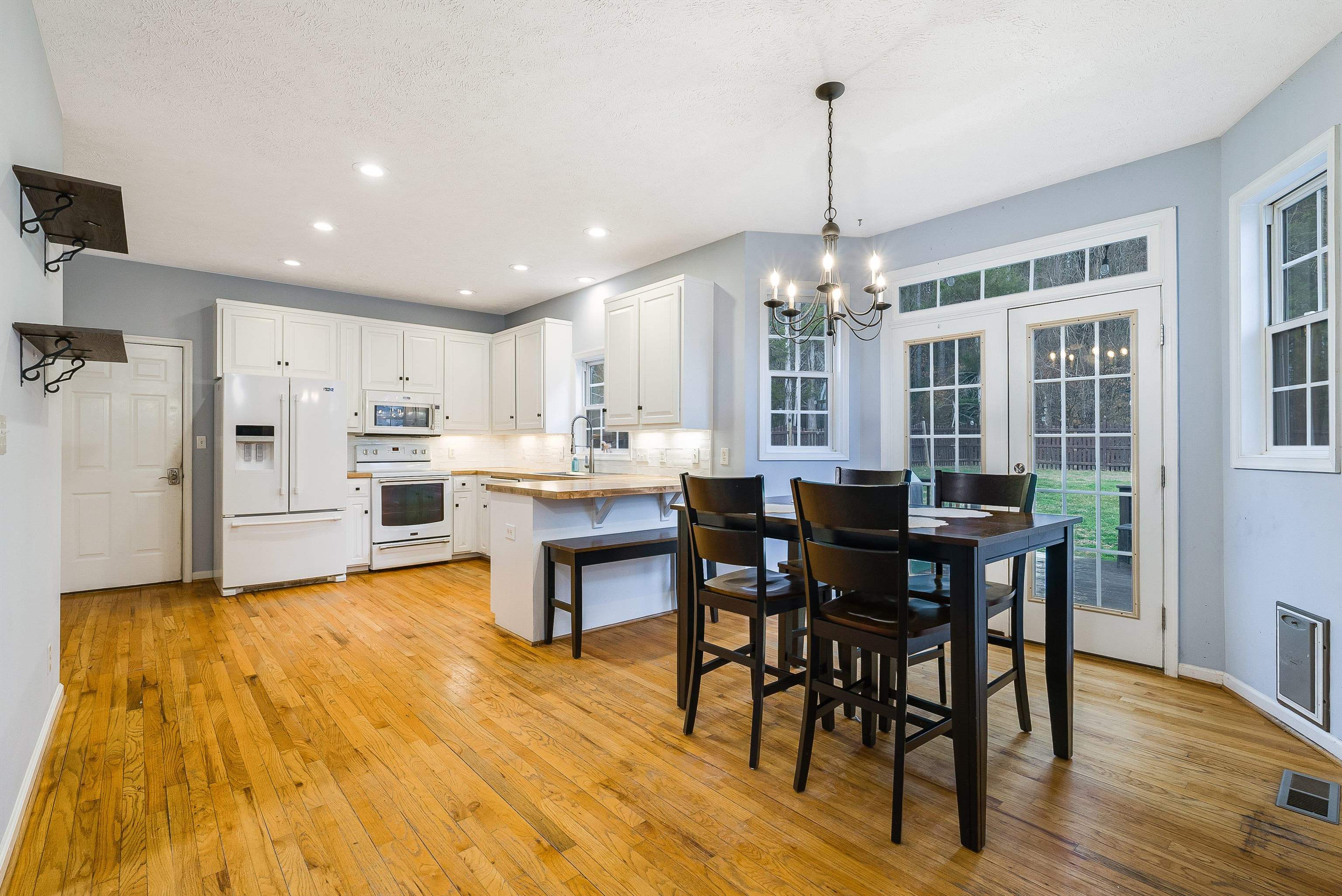 773 JEFFERSON DR, PALMYRA, Virginia 22963, 3 Bedrooms Bedrooms, ,2 BathroomsBathrooms,Residential,773 JEFFERSON DR,674961 MLS # 674961