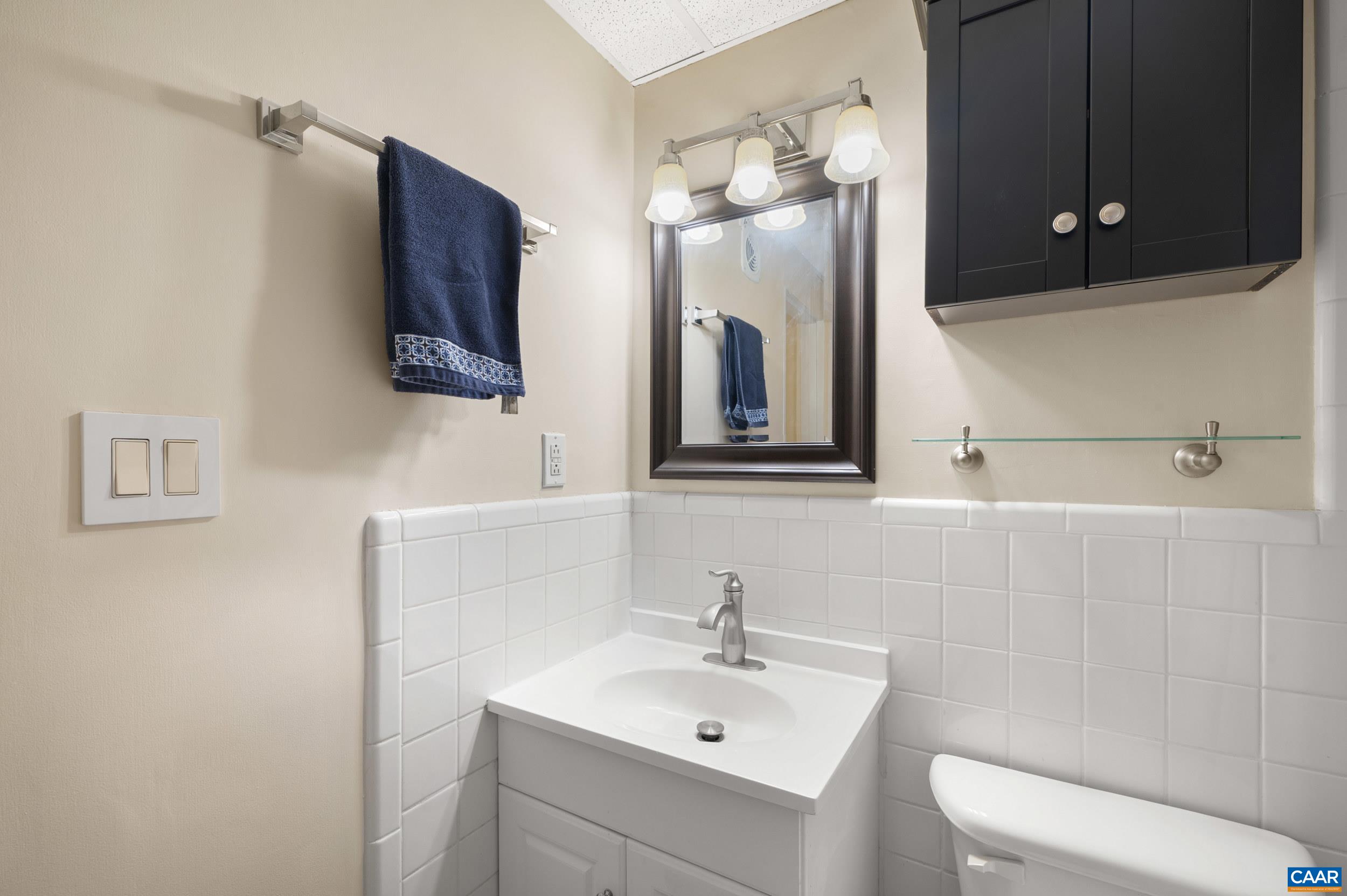 1800 JEFFERSON PARK AVE, CHARLOTTESVILLE, Virginia 22903, 2 Bedrooms Bedrooms, ,1 BathroomBathrooms,Residential,1800 JEFFERSON PARK AVE,676082 MLS # 676082