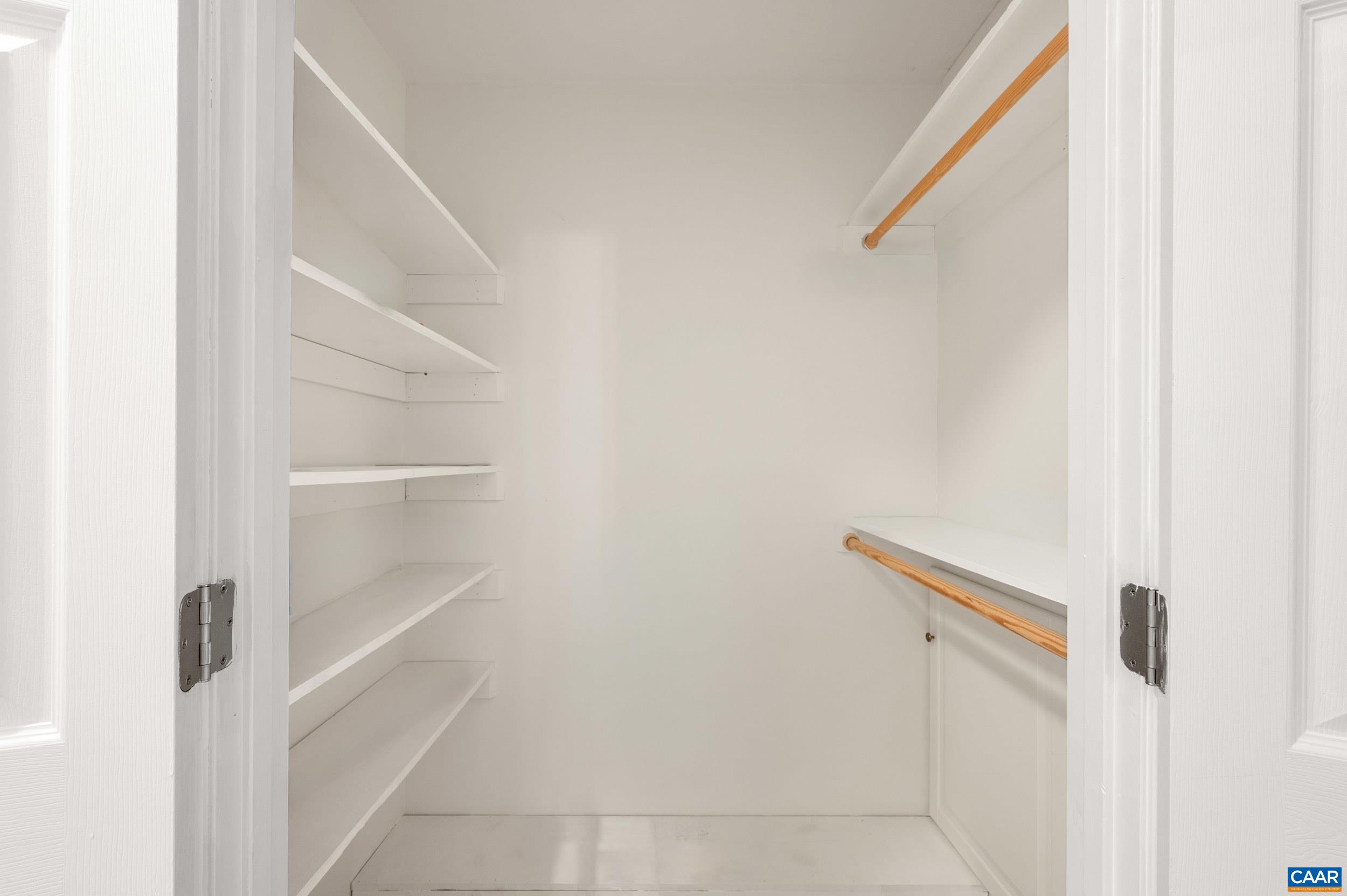 1800 JEFFERSON PARK AVE, CHARLOTTESVILLE, Virginia 22903, 2 Bedrooms Bedrooms, ,1 BathroomBathrooms,Residential,1800 JEFFERSON PARK AVE,676082 MLS # 676082