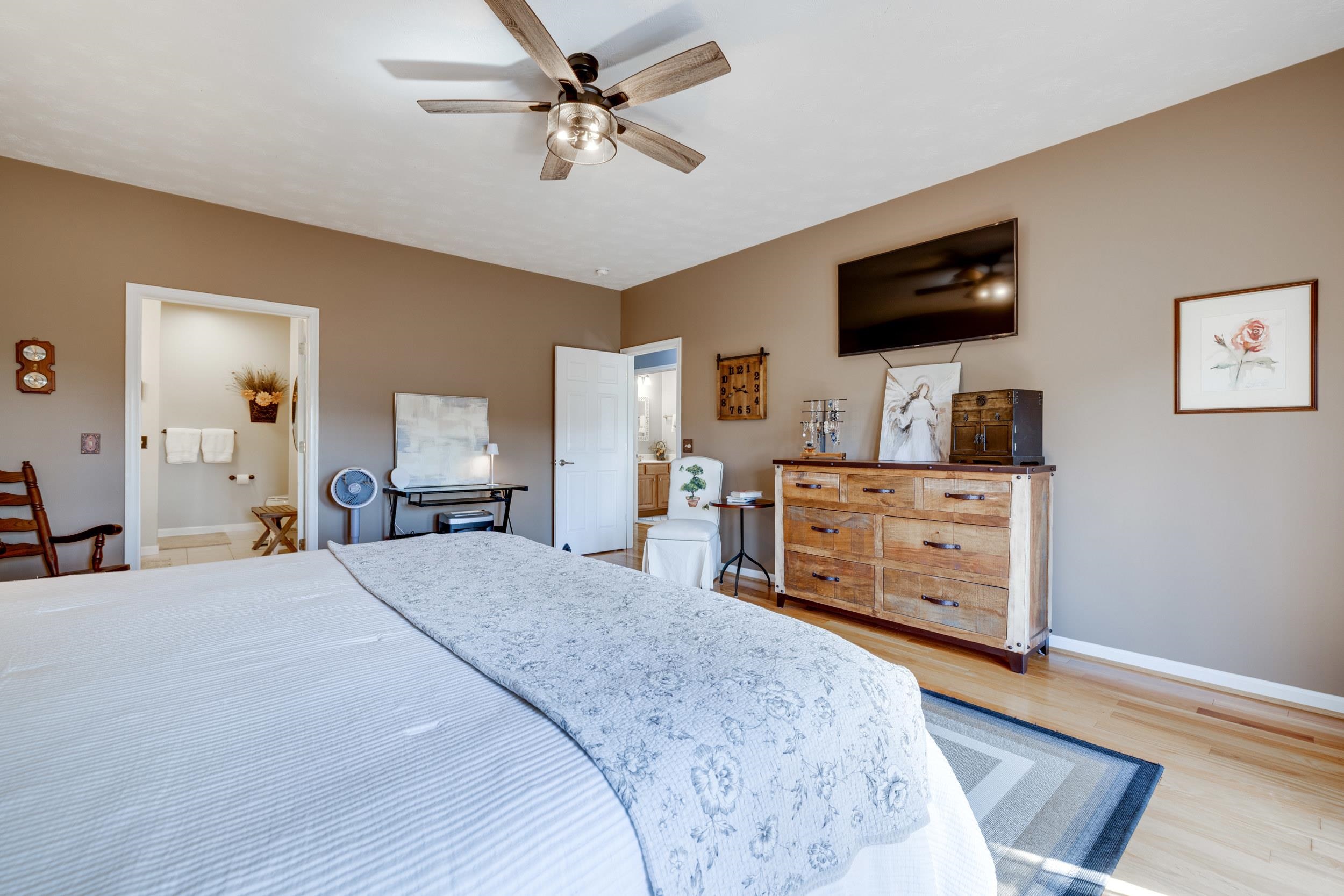 2262 LAKE TERRACE DR, HARRISONBURG, Virginia 22802, 2 Bedrooms Bedrooms, ,2 BathroomsBathrooms,Residential,2262 LAKE TERRACE DR,676083 MLS # 676083