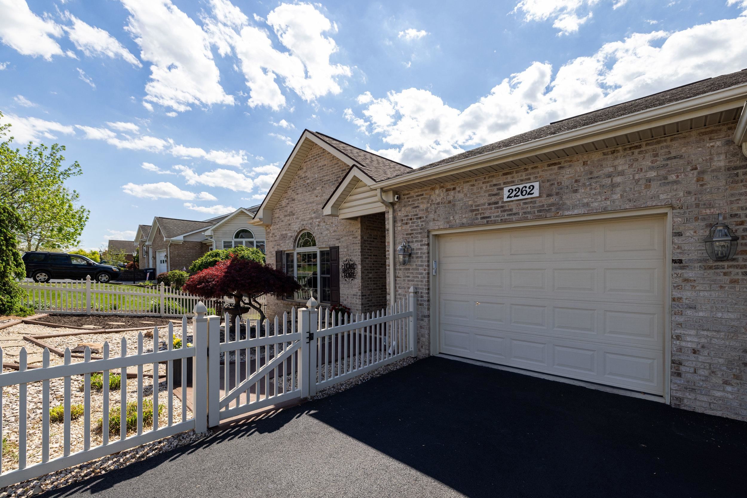 2262 LAKE TERRACE DR, HARRISONBURG, Virginia 22802, 2 Bedrooms Bedrooms, ,2 BathroomsBathrooms,Residential,2262 LAKE TERRACE DR,676083 MLS # 676083