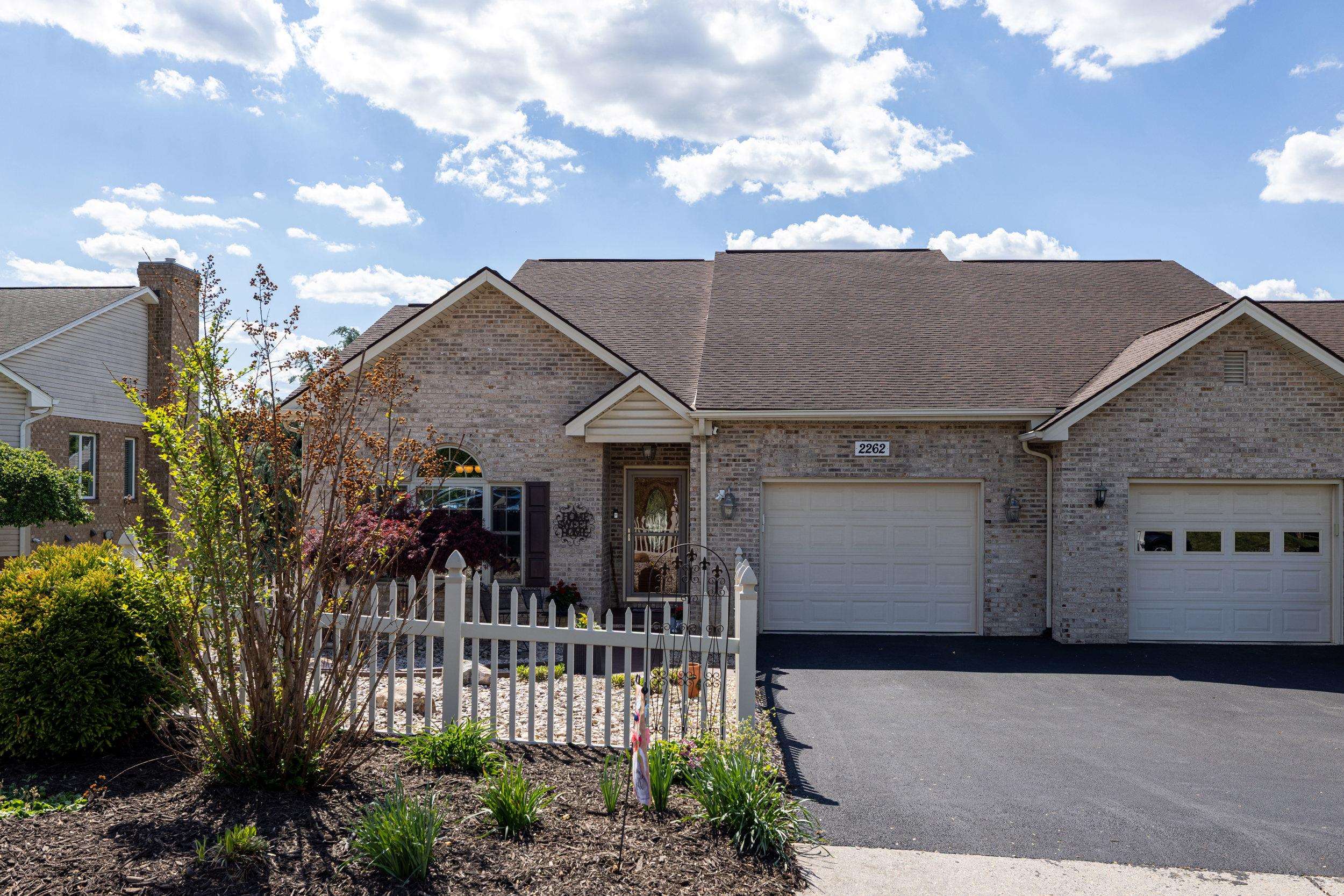 2262 LAKE TERRACE DR, HARRISONBURG, Virginia 22802, 2 Bedrooms Bedrooms, ,2 BathroomsBathrooms,Residential,2262 LAKE TERRACE DR,676083 MLS # 676083