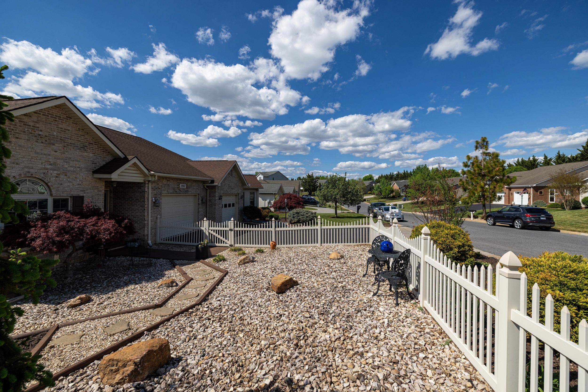 2262 LAKE TERRACE DR, HARRISONBURG, Virginia 22802, 2 Bedrooms Bedrooms, ,2 BathroomsBathrooms,Residential,2262 LAKE TERRACE DR,676083 MLS # 676083