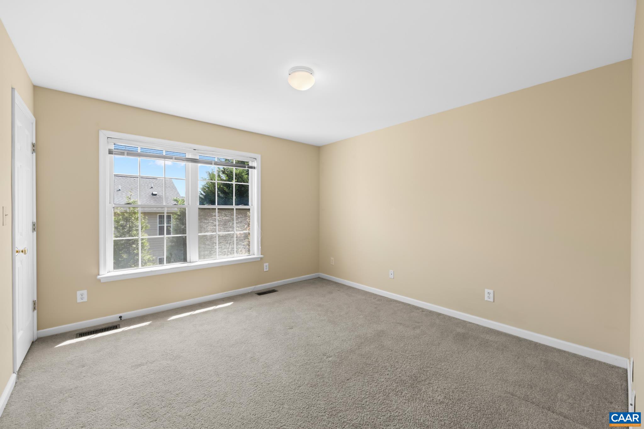 3385 WORTH CROSSING, CHARLOTTESVILLE, Virginia 22911, 2 Bedrooms Bedrooms, ,2 BathroomsBathrooms,Residential,3385 WORTH CROSSING,676084 MLS # 676084