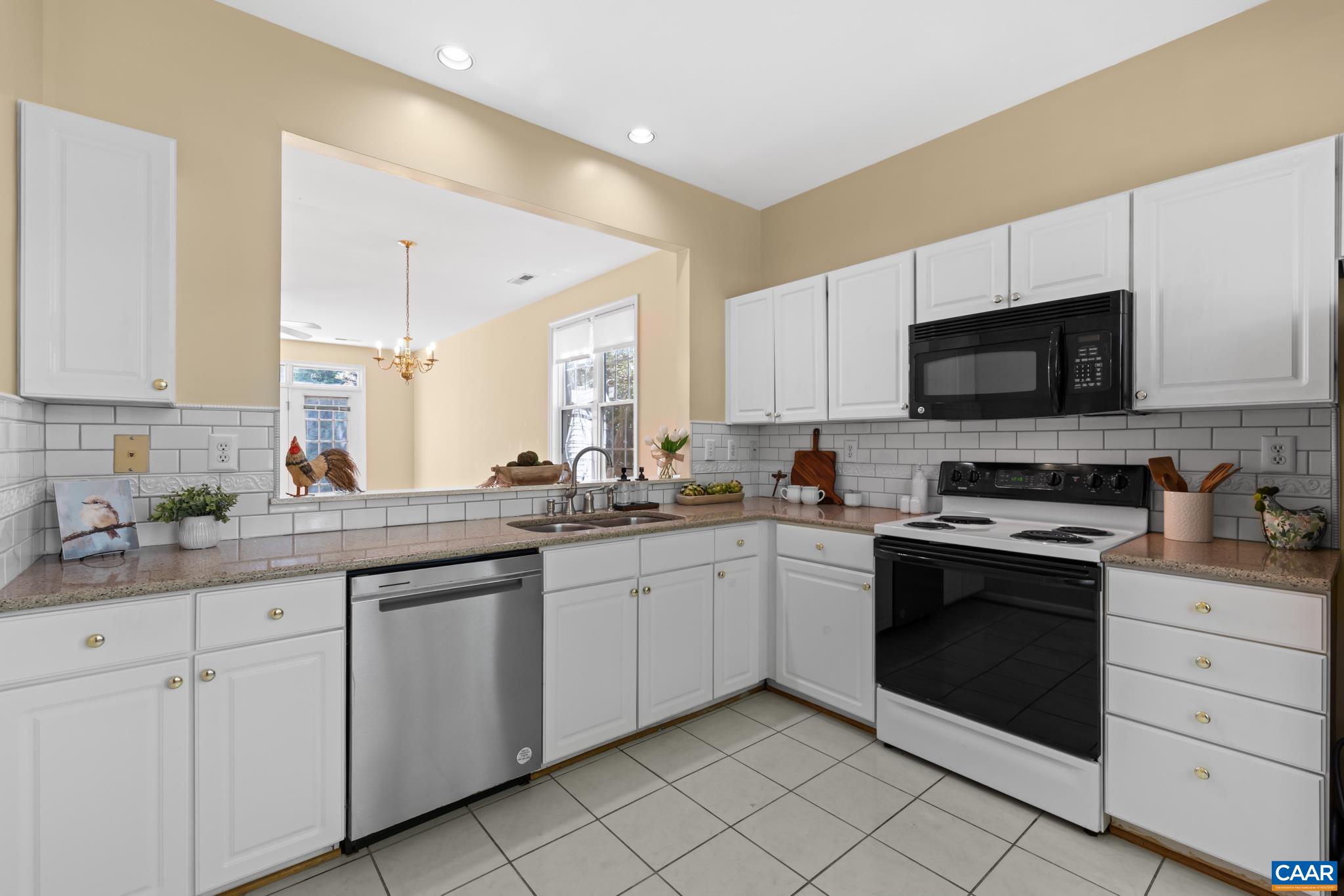 3385 WORTH CROSSING, CHARLOTTESVILLE, Virginia 22911, 2 Bedrooms Bedrooms, ,2 BathroomsBathrooms,Residential,3385 WORTH CROSSING,676084 MLS # 676084