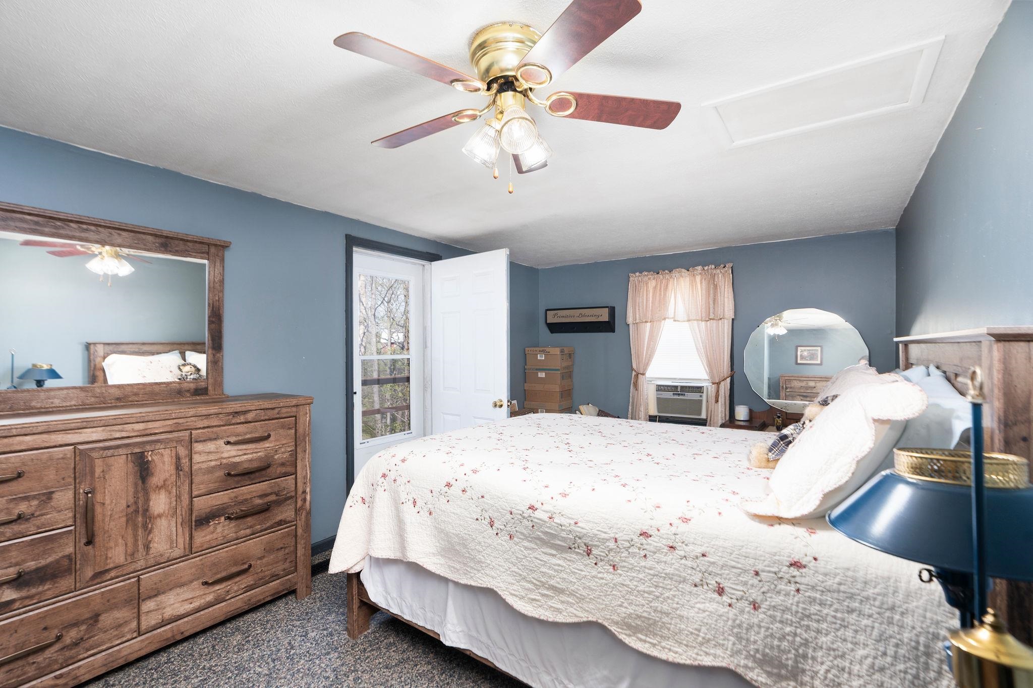 9 HOAGIE LN, SWOOPE, Virginia 24479, 2 Bedrooms Bedrooms, ,1 BathroomBathrooms,Residential,9 HOAGIE LN,676086 MLS # 676086