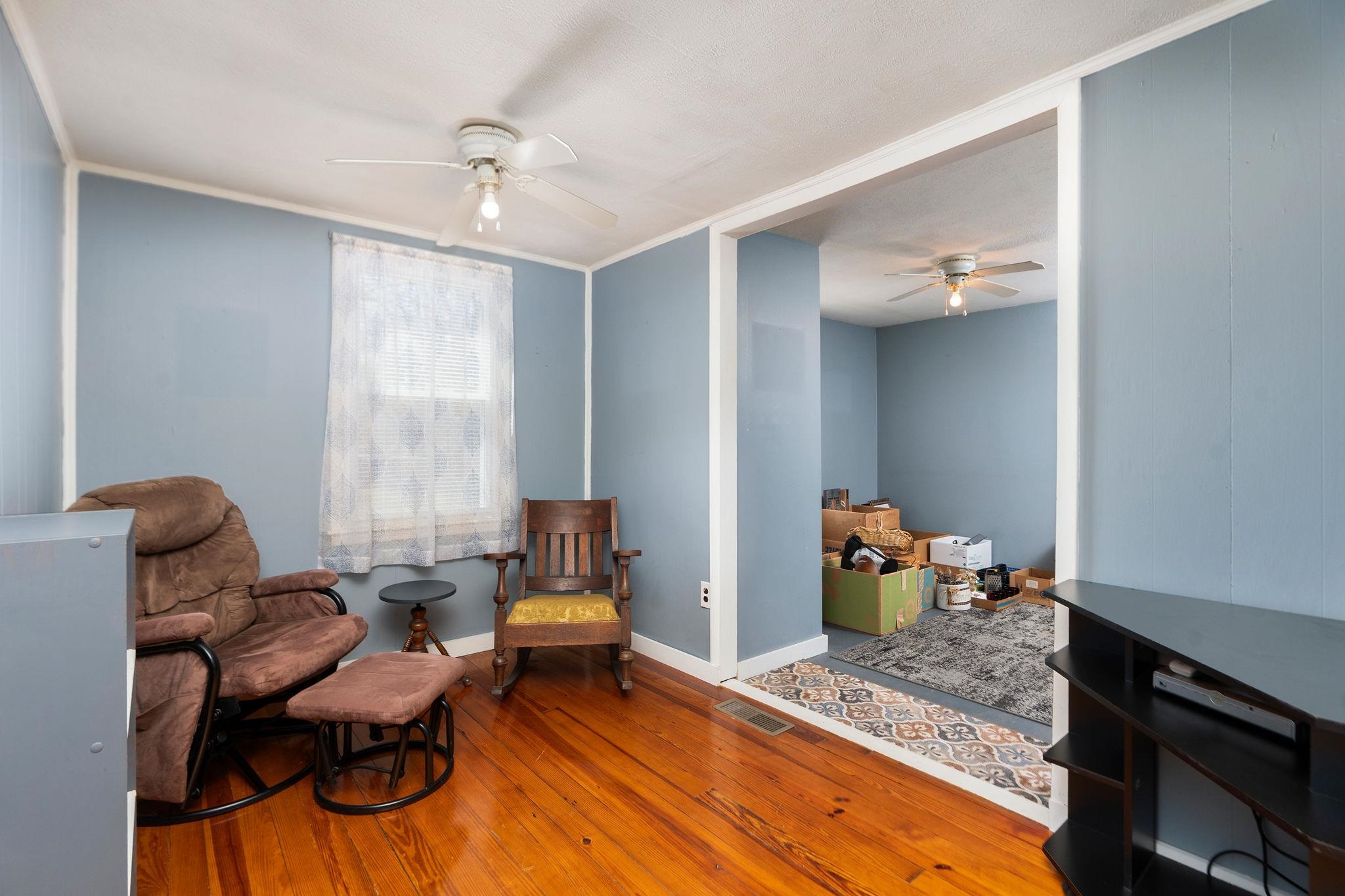 9 HOAGIE LN, SWOOPE, Virginia 24479, 2 Bedrooms Bedrooms, ,1 BathroomBathrooms,Residential,9 HOAGIE LN,676086 MLS # 676086