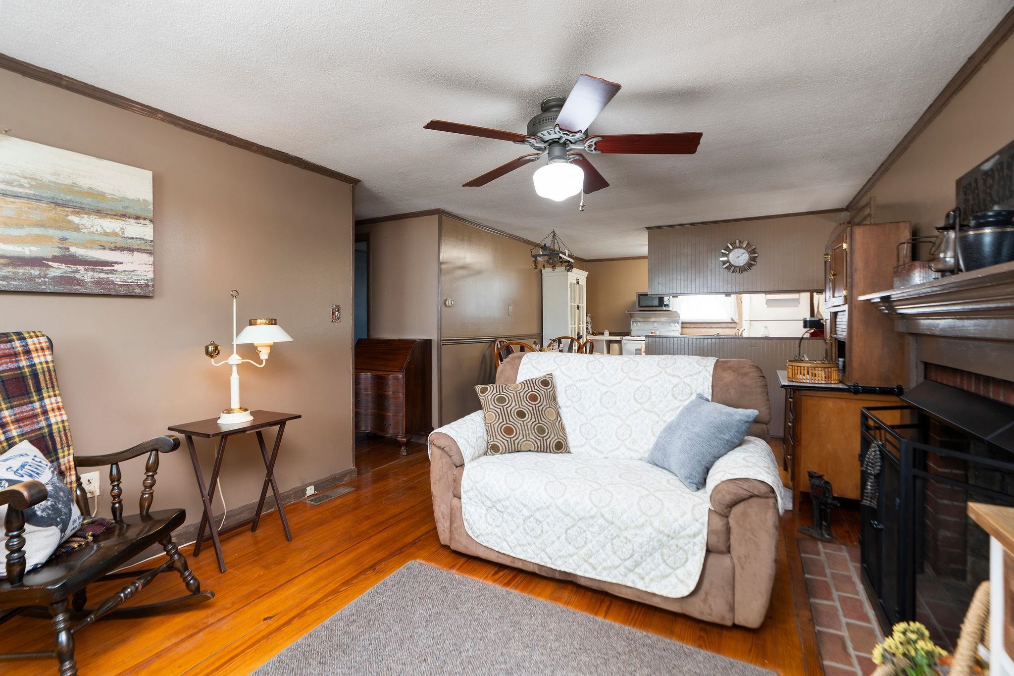 9 HOAGIE LN, SWOOPE, Virginia 24479, 2 Bedrooms Bedrooms, ,1 BathroomBathrooms,Residential,9 HOAGIE LN,676086 MLS # 676086