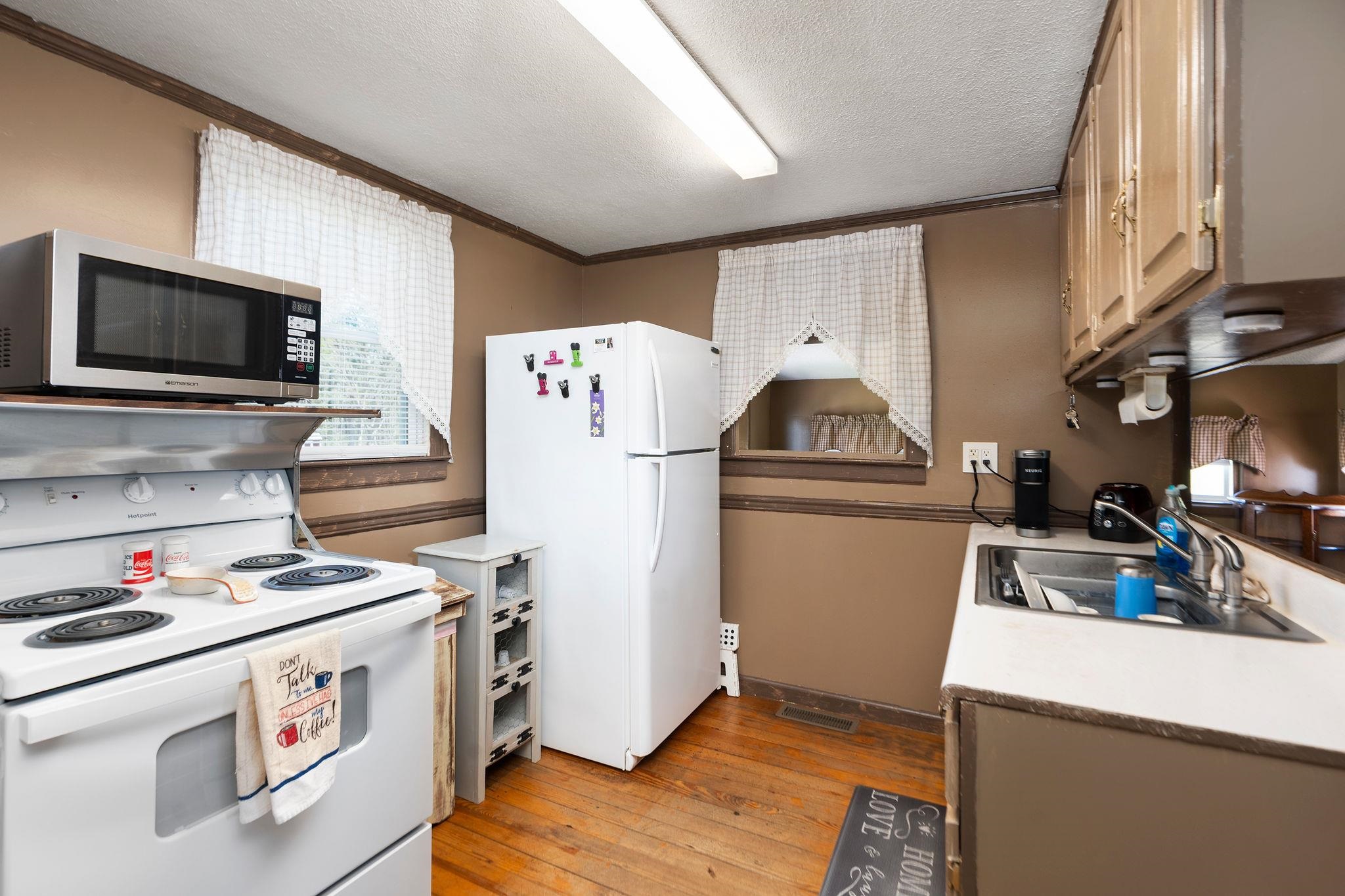 9 HOAGIE LN, SWOOPE, Virginia 24479, 2 Bedrooms Bedrooms, ,1 BathroomBathrooms,Residential,9 HOAGIE LN,676086 MLS # 676086