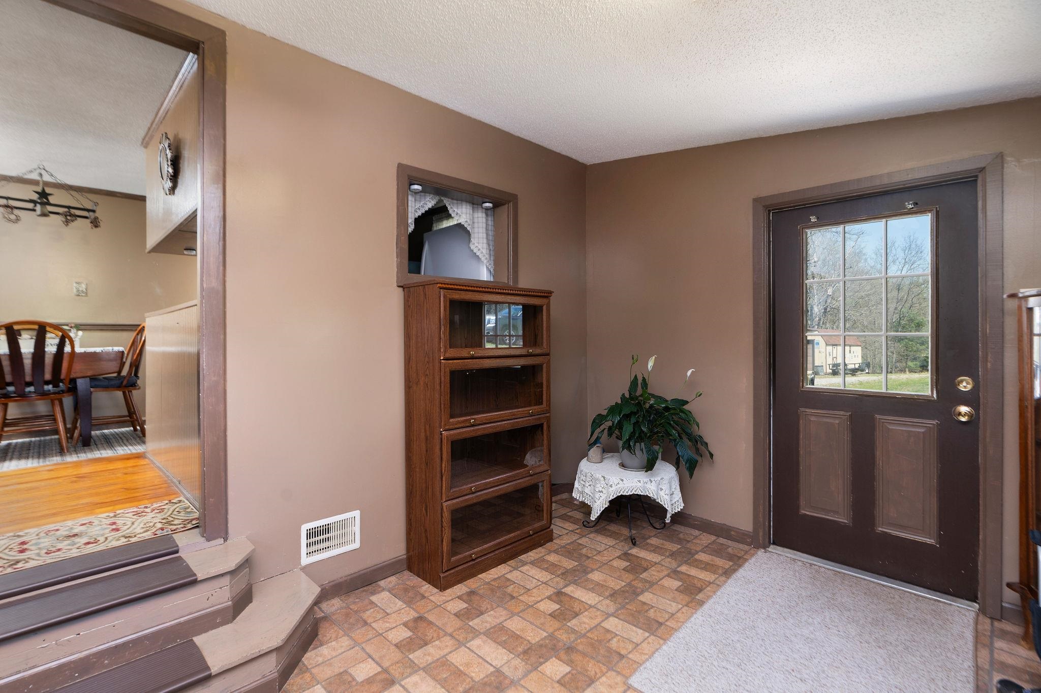 9 HOAGIE LN, SWOOPE, Virginia 24479, 2 Bedrooms Bedrooms, ,1 BathroomBathrooms,Residential,9 HOAGIE LN,676086 MLS # 676086