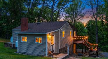 9 HOAGIE LN, SWOOPE, Virginia 24479, 2 Bedrooms Bedrooms, ,1 BathroomBathrooms,Residential,9 HOAGIE LN,676086 MLS # 676086