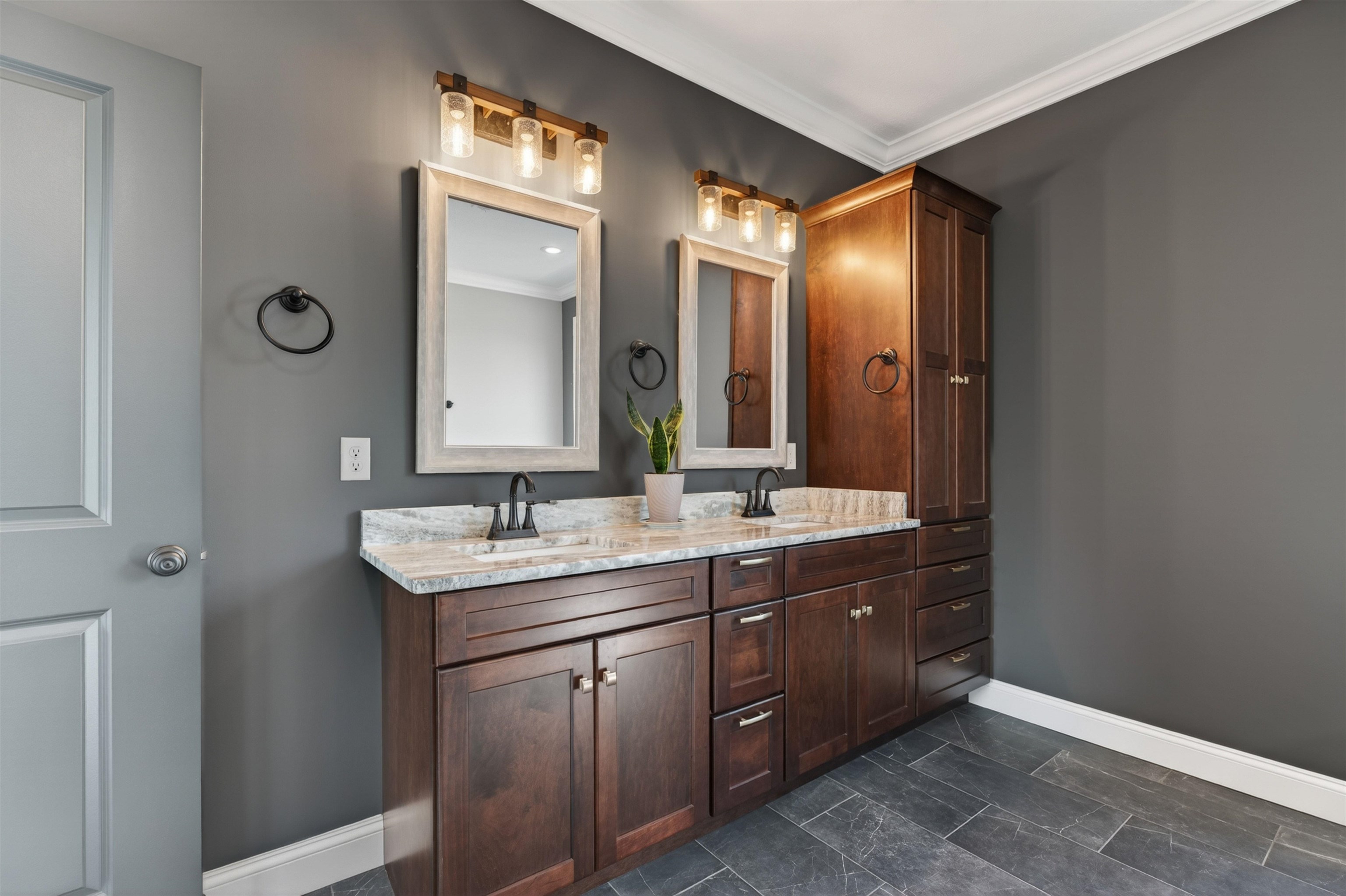 140 HASTINGS CT, ROCKINGHAM, Virginia 22801, 5 Bedrooms Bedrooms, ,5 BathroomsBathrooms,Residential,140 HASTINGS CT,676089 MLS # 676089