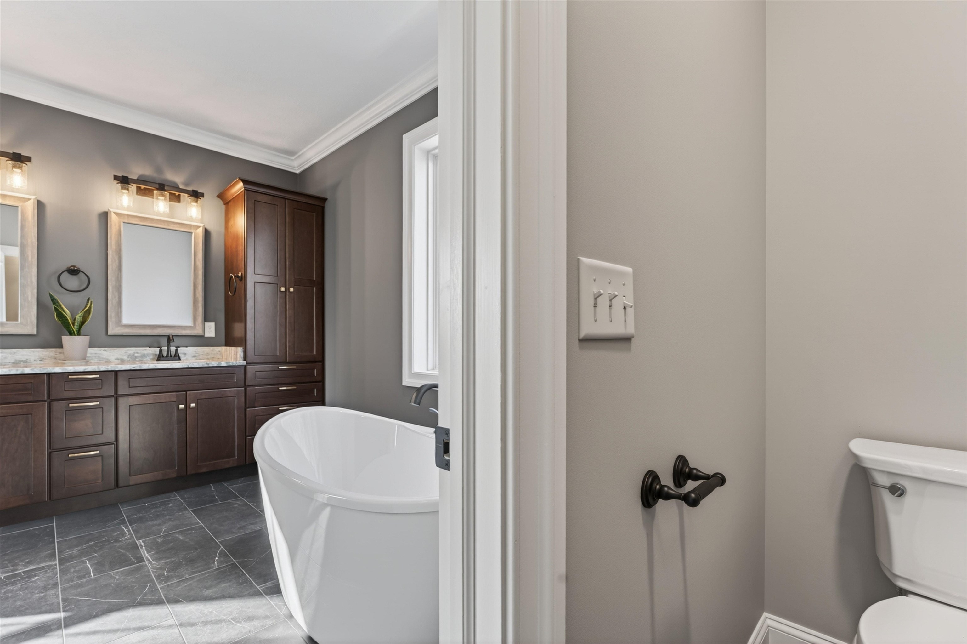 140 HASTINGS CT, ROCKINGHAM, Virginia 22801, 5 Bedrooms Bedrooms, ,5 BathroomsBathrooms,Residential,140 HASTINGS CT,676089 MLS # 676089