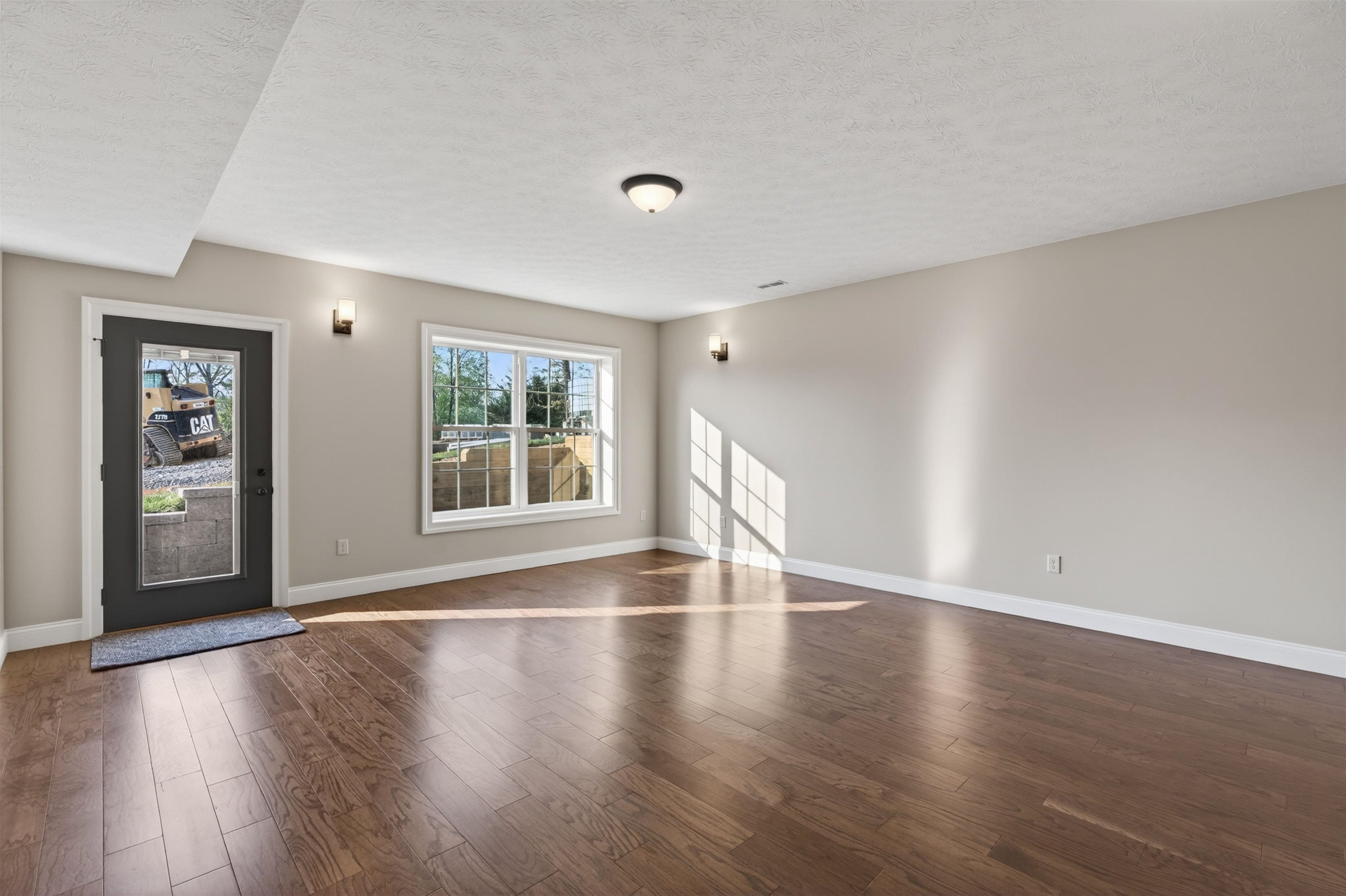 140 HASTINGS CT, ROCKINGHAM, Virginia 22801, 5 Bedrooms Bedrooms, ,5 BathroomsBathrooms,Residential,140 HASTINGS CT,676089 MLS # 676089