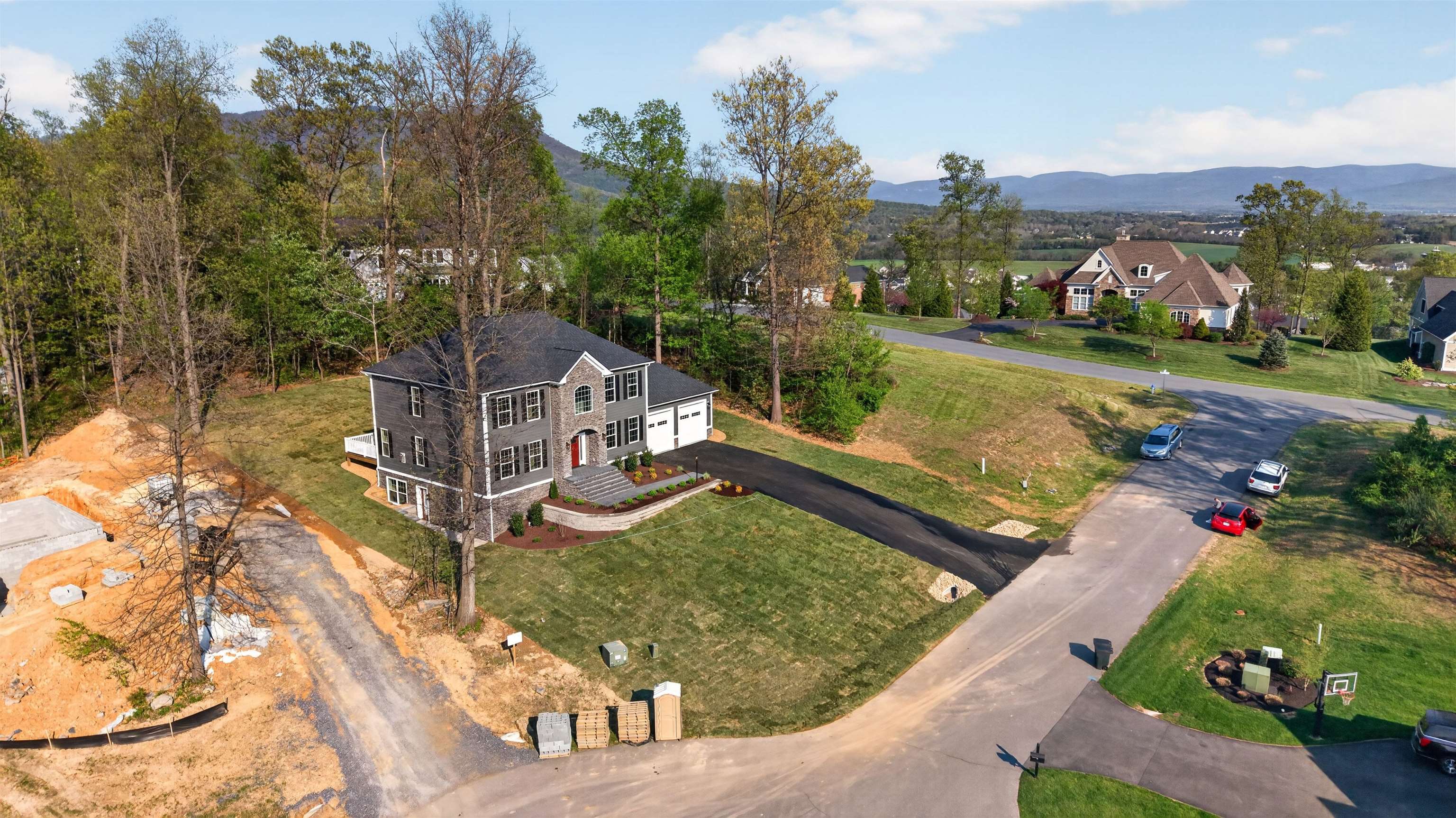 140 HASTINGS CT, ROCKINGHAM, Virginia 22801, 5 Bedrooms Bedrooms, ,5 BathroomsBathrooms,Residential,140 HASTINGS CT,676089 MLS # 676089