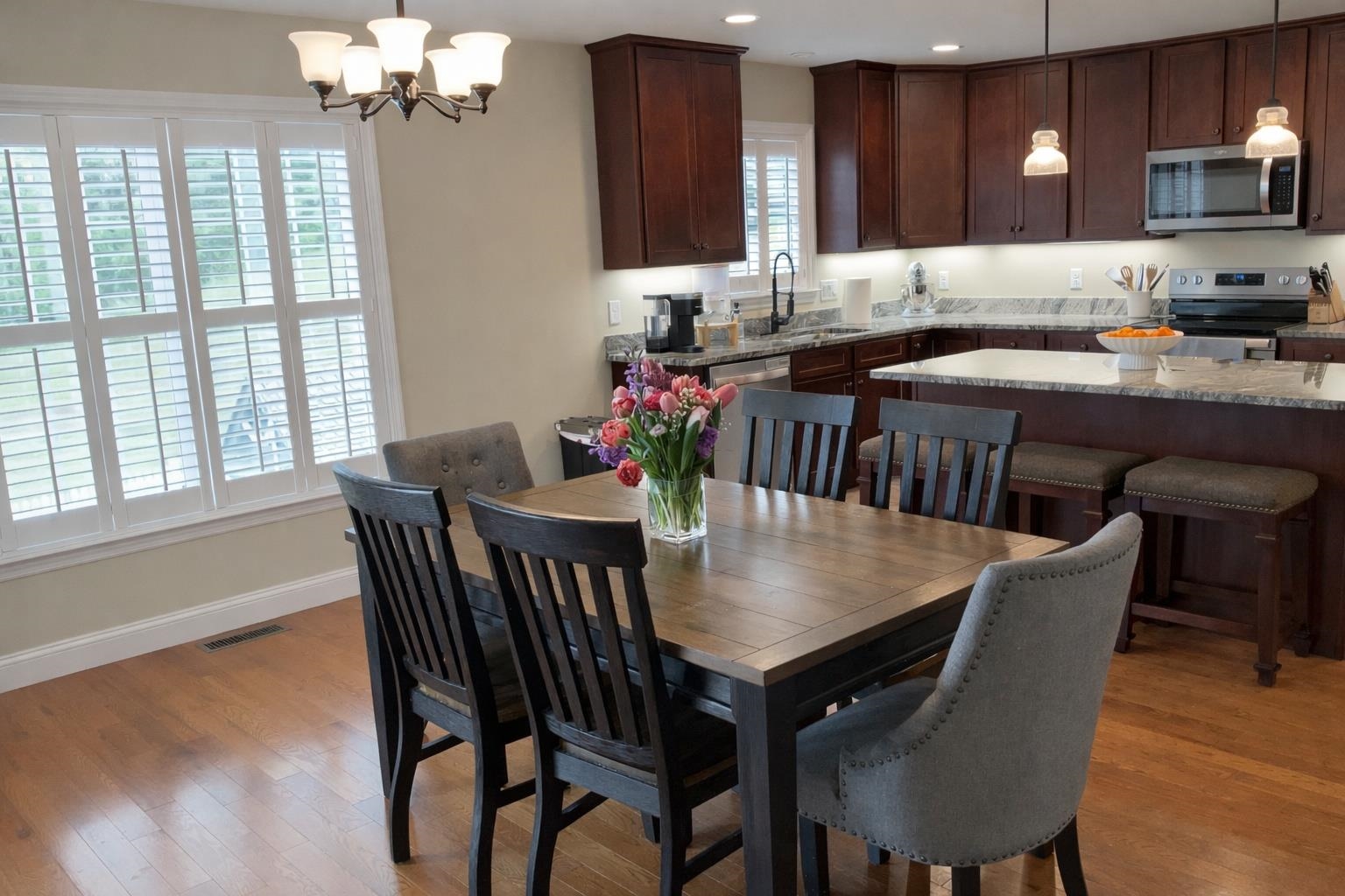 210 BELL CREEK DR, STAUNTON, Virginia 24401, 3 Bedrooms Bedrooms, ,2 BathroomsBathrooms,Residential,210 BELL CREEK DR,676097 MLS # 676097