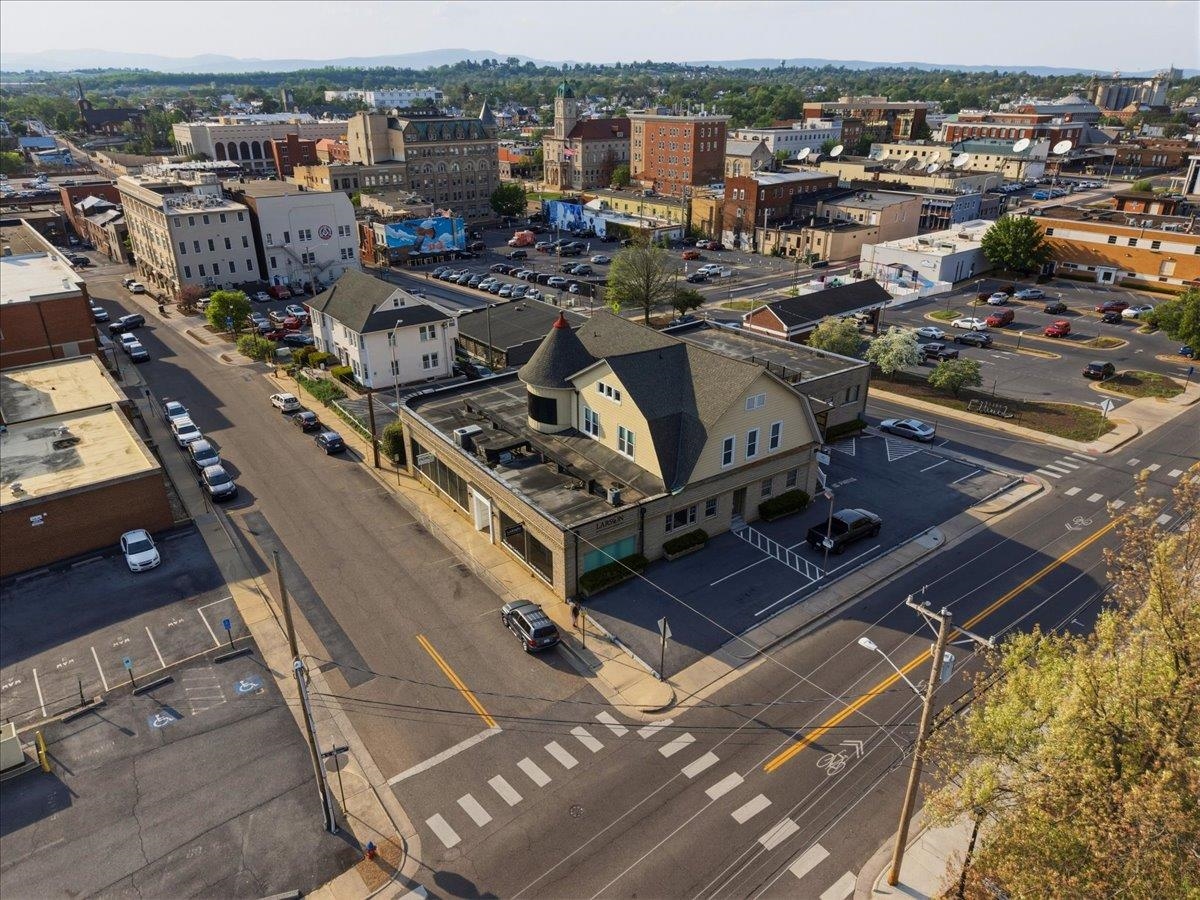 124 NEWMAN AVE, HARRISONBURG, Virginia 22801, ,Commercial,124 NEWMAN AVE,676102 MLS # 676102