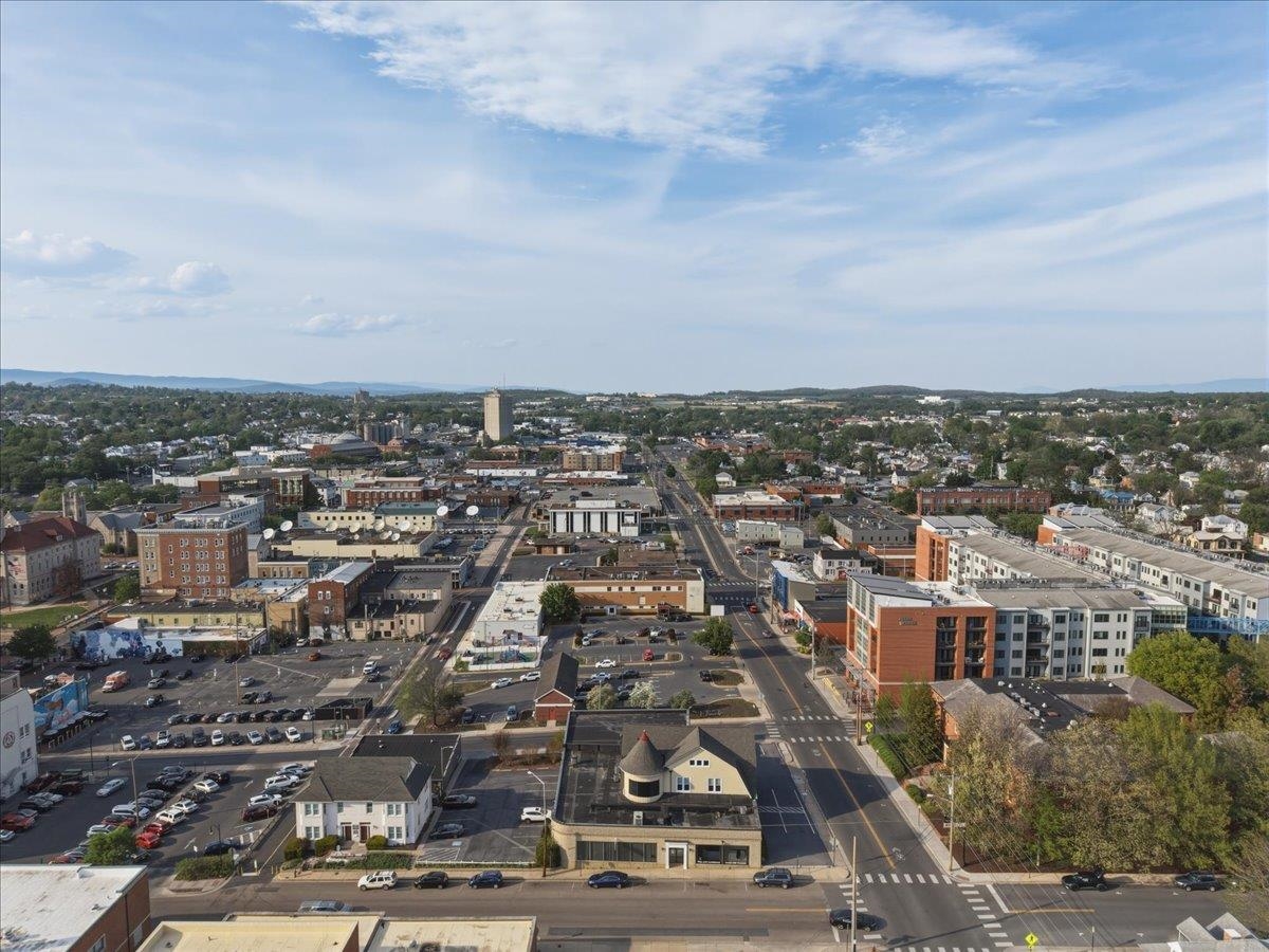 124 NEWMAN AVE, HARRISONBURG, Virginia 22801, ,Commercial,124 NEWMAN AVE,676102 MLS # 676102