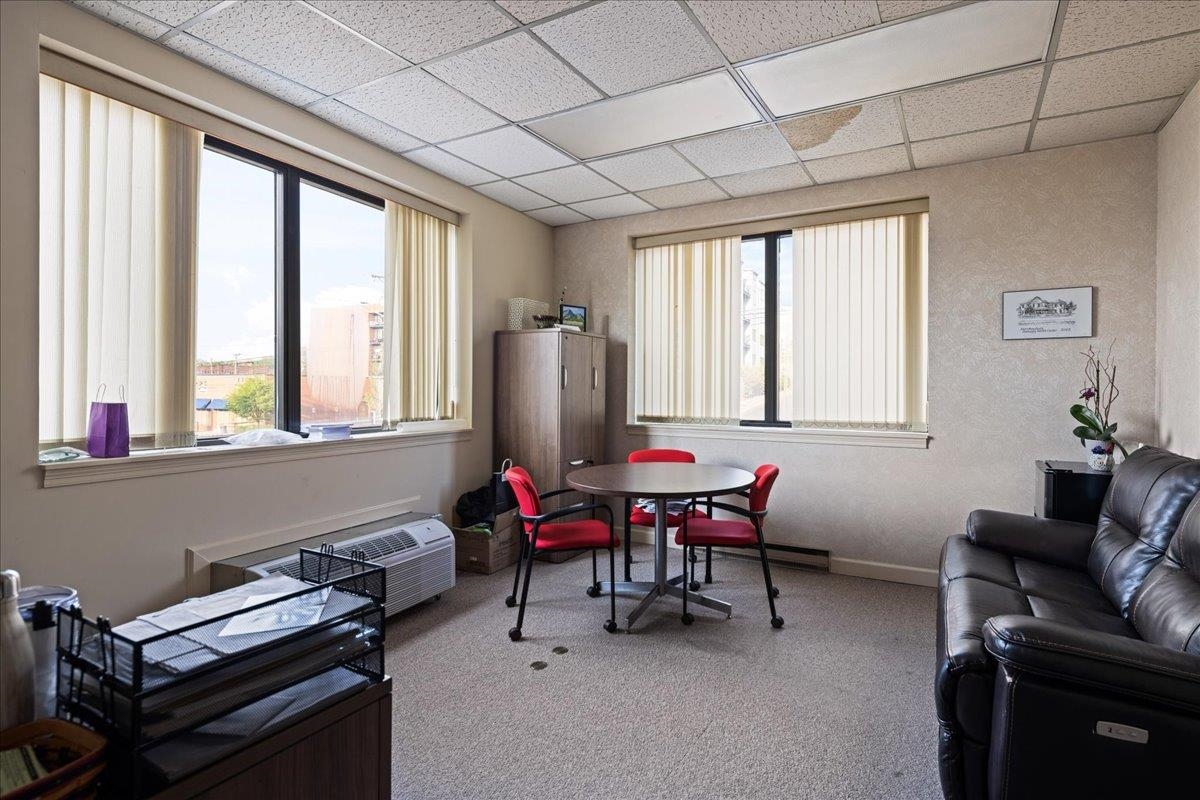 124 NEWMAN AVE, HARRISONBURG, Virginia 22801, ,Commercial,124 NEWMAN AVE,676102 MLS # 676102